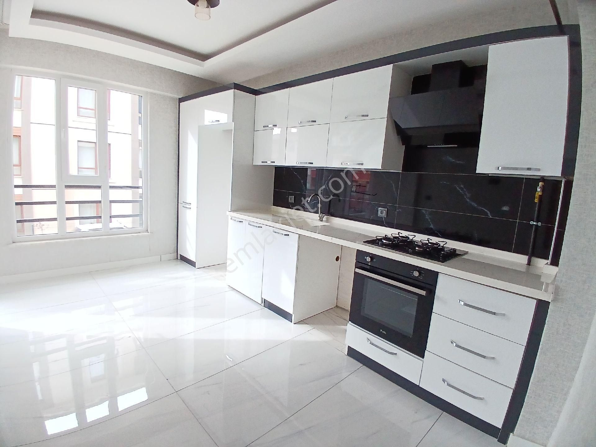 Başarı'dan Sancak Mahallesi Kiralık 2+1 Çok Geniş Daire - Görsel 5