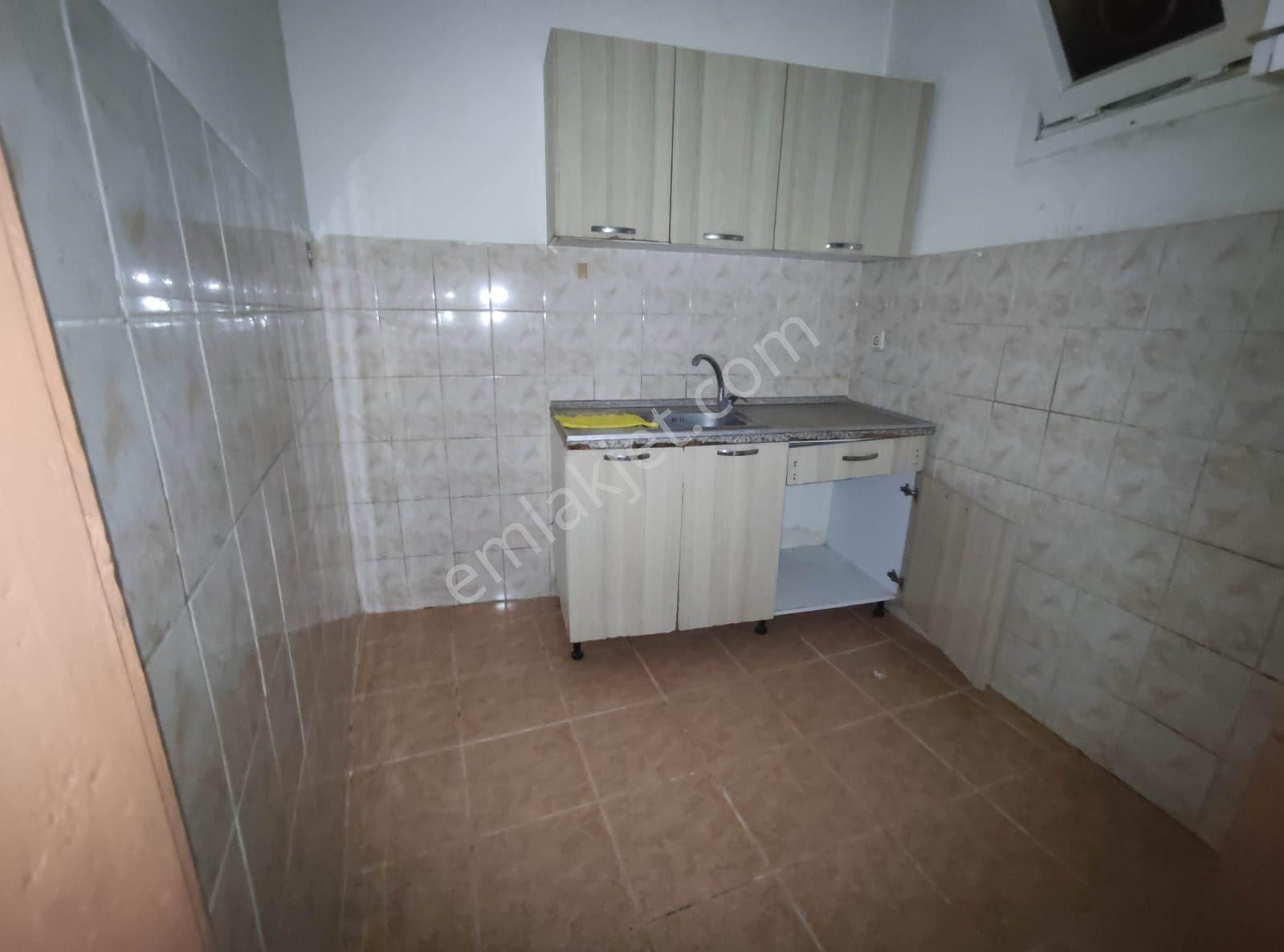 Yılmaztürk Gayrimenkuldan 2+1giriş Katı Bahçeli Kiralık Daire - Görsel 9