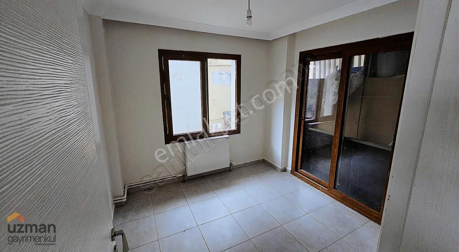 Merkezi Konumda, Nazarkafe Arkasında 1+1 Kiralık Daire - Görsel 2
