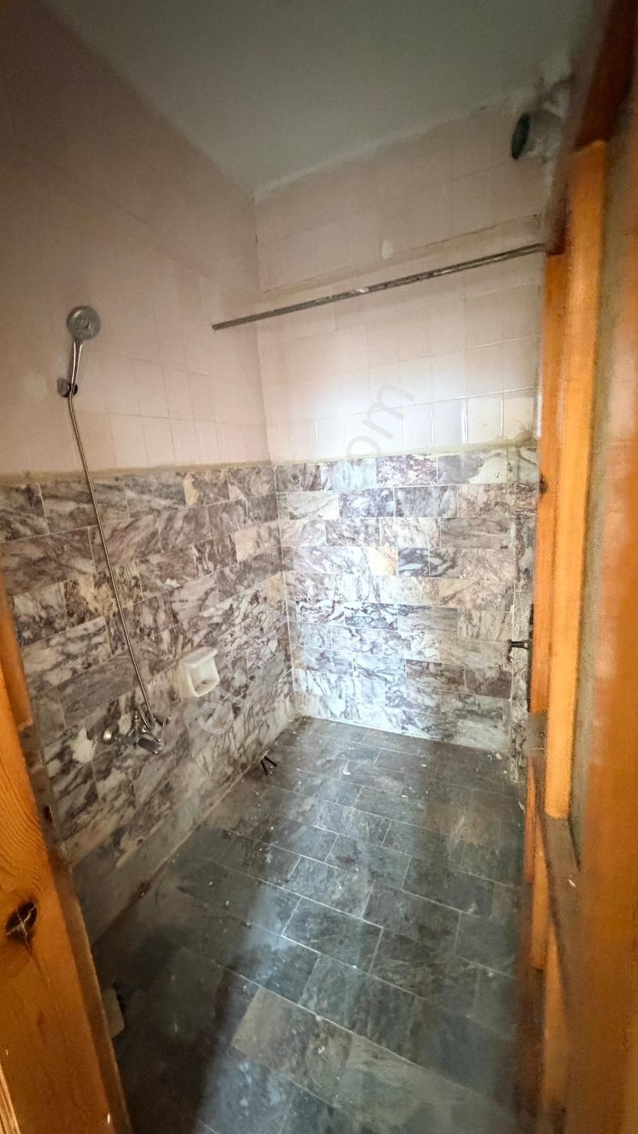 Yenişehirde Kiralık 5 Odalı Daıre Bulduk Emlakta - Görsel 6
