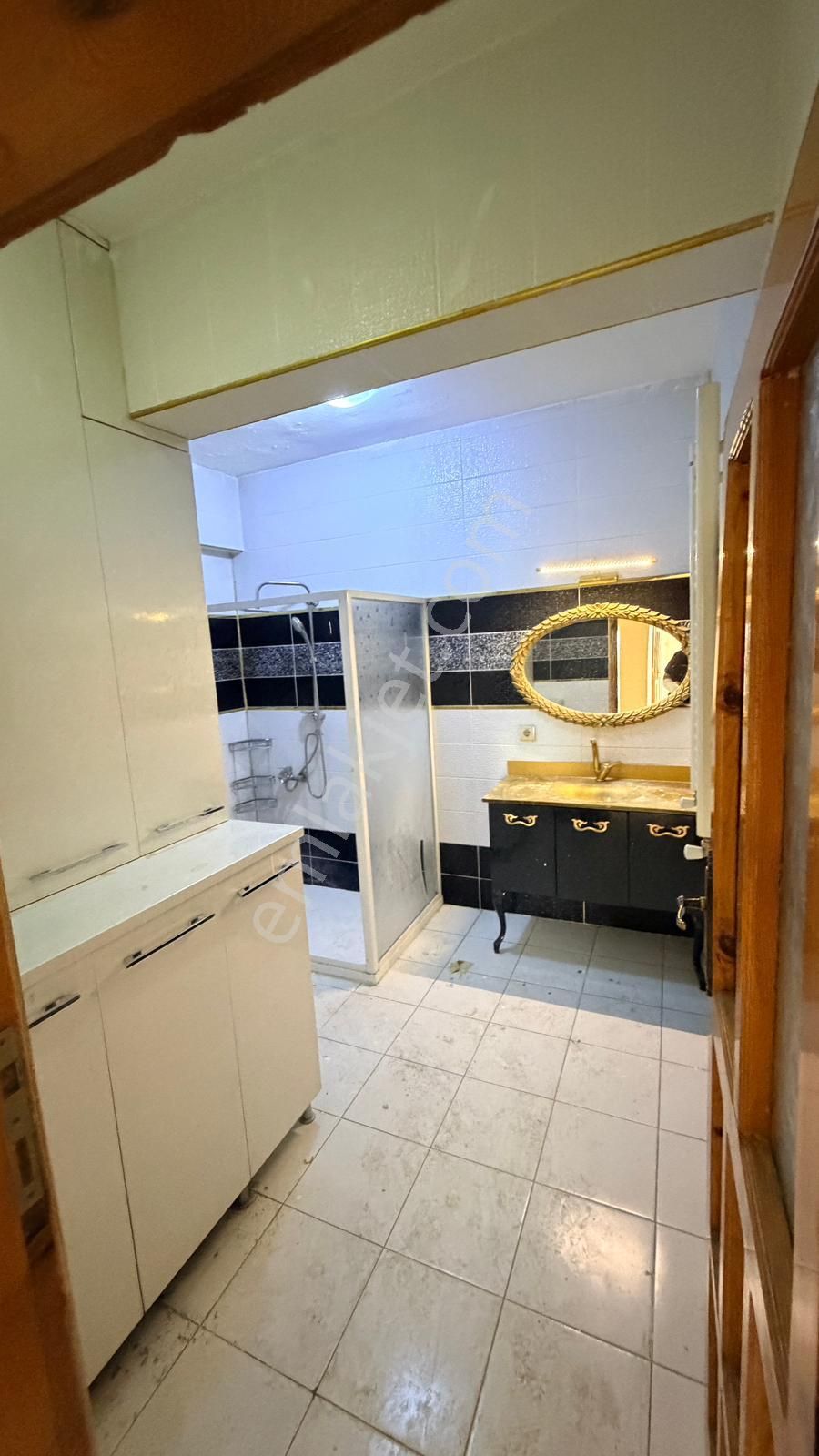 Yenişehirde Kiralık 5 Odalı Daıre Bulduk Emlakta - Görsel 4