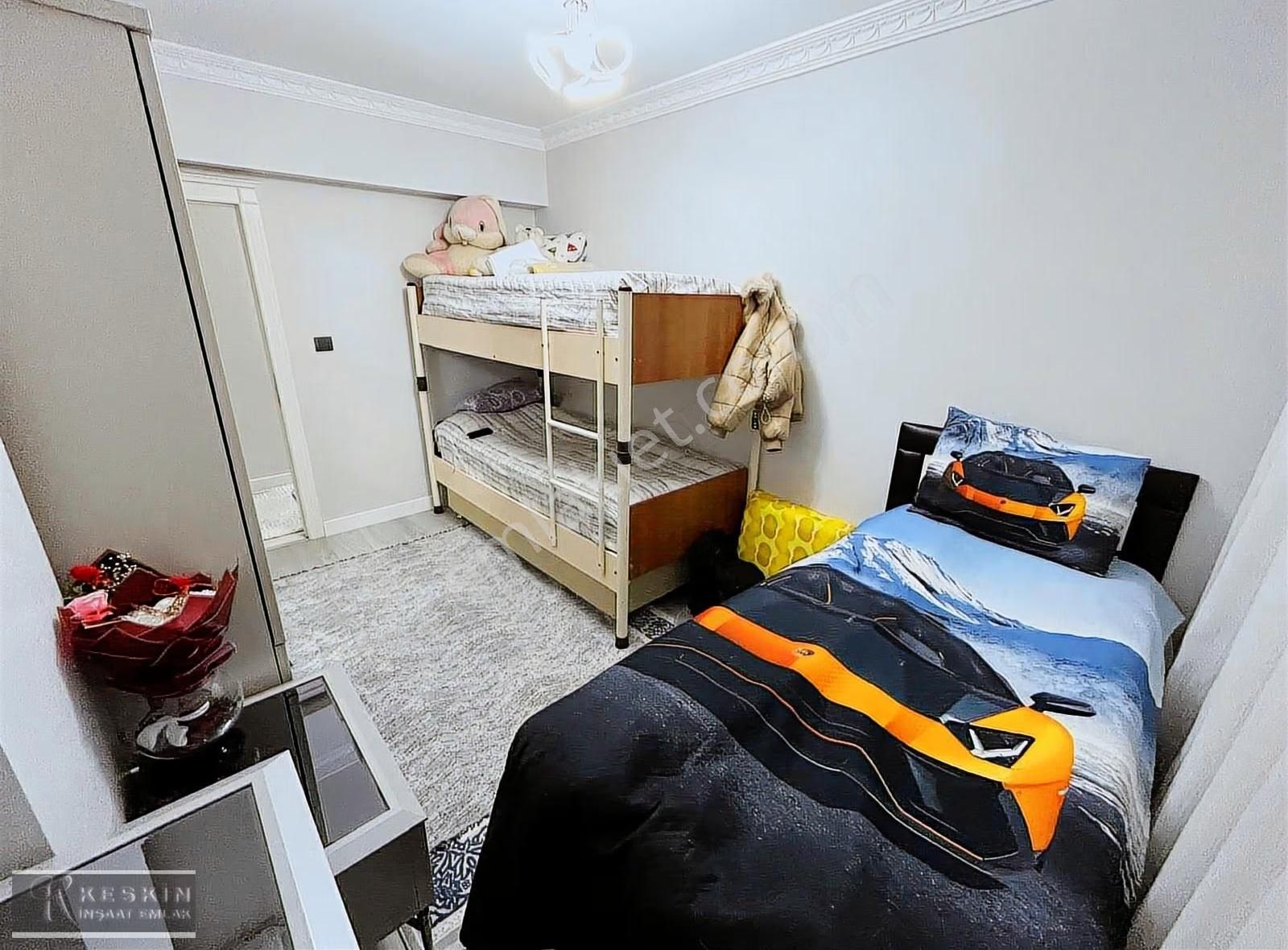 Keçiören Bademlik Yolu Caddesinde 1.kat 3+1 Ful Yapılı Asansörlü - Görsel 22