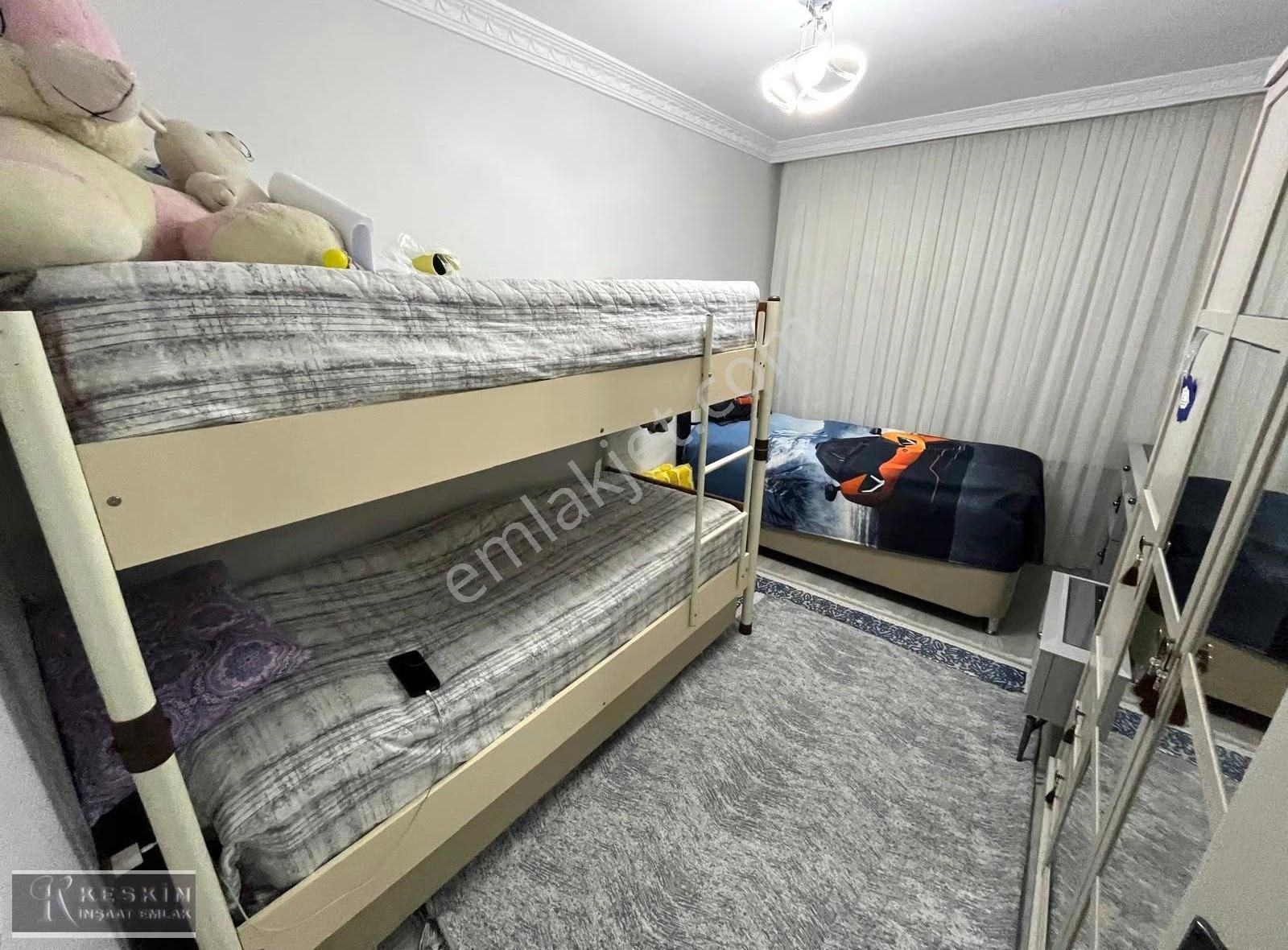 Keçiören Bademlik Yolu Caddesinde 1.kat 3+1 Ful Yapılı Asansörlü - Görsel 24