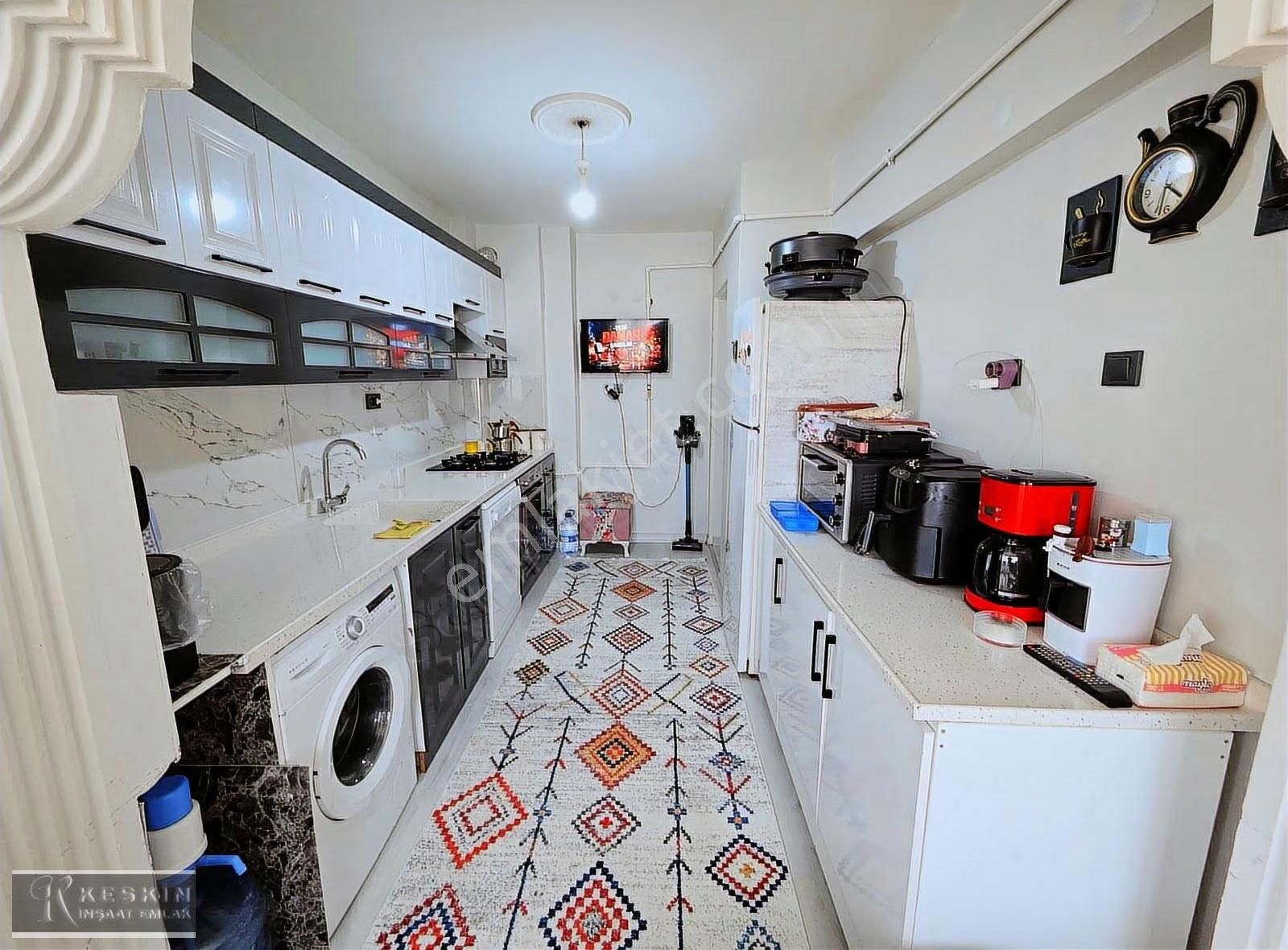 Pınarbaşı Mah Metro Yakını Site İçerisinde 6.kat 3+1 Full Yapılı - Görsel 8