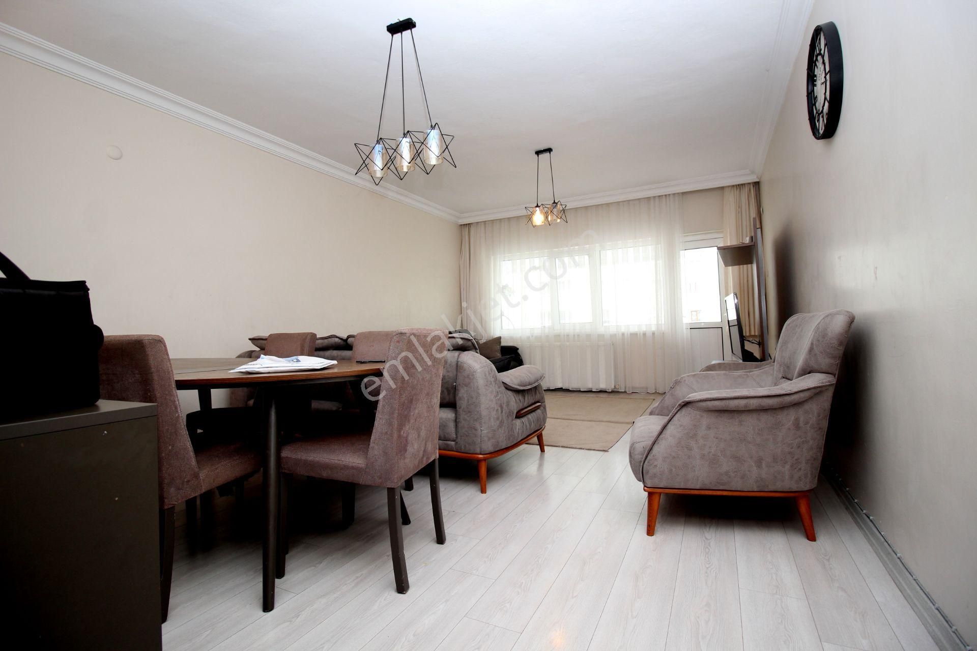 Emre Emlak'tan Elvankent Oğuzlar'da Site İçi Arakat Asansörlü Satılık 3+1 Daire - Görsel 2