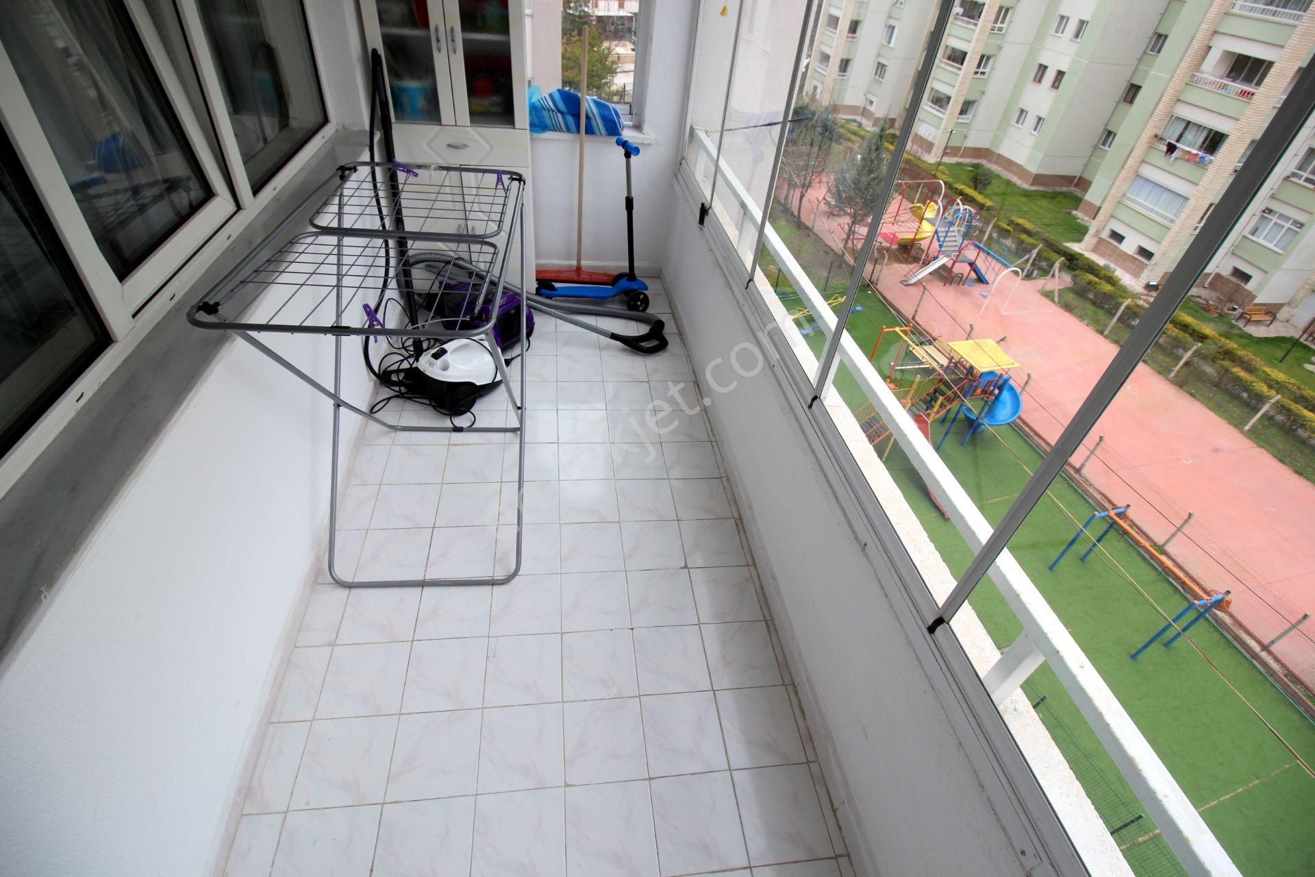 Emre Emlak'tan Elvankent Oğuzlar'da Site İçi Arakat Asansörlü Satılık 3+1 Daire - Görsel 7