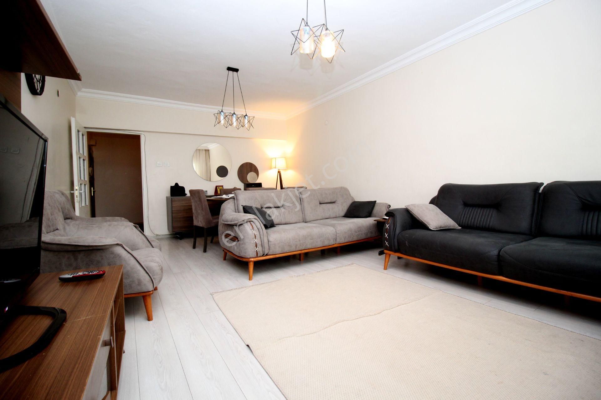 Emre Emlak'tan Elvankent Oğuzlar'da Site İçi Arakat Asansörlü Satılık 3+1 Daire - Görsel 4