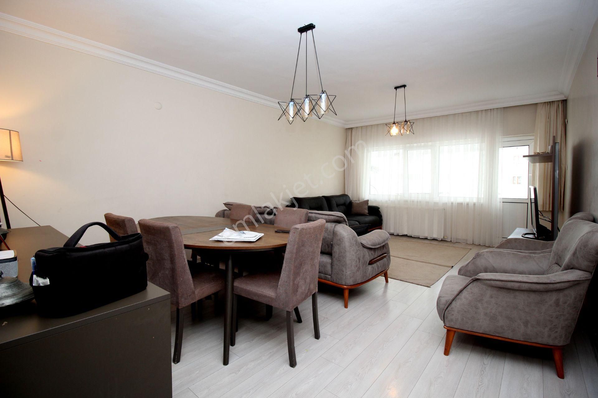 Emre Emlak'tan Elvankent Oğuzlar'da Site İçi Arakat Asansörlü Satılık 3+1 Daire - Görsel 3