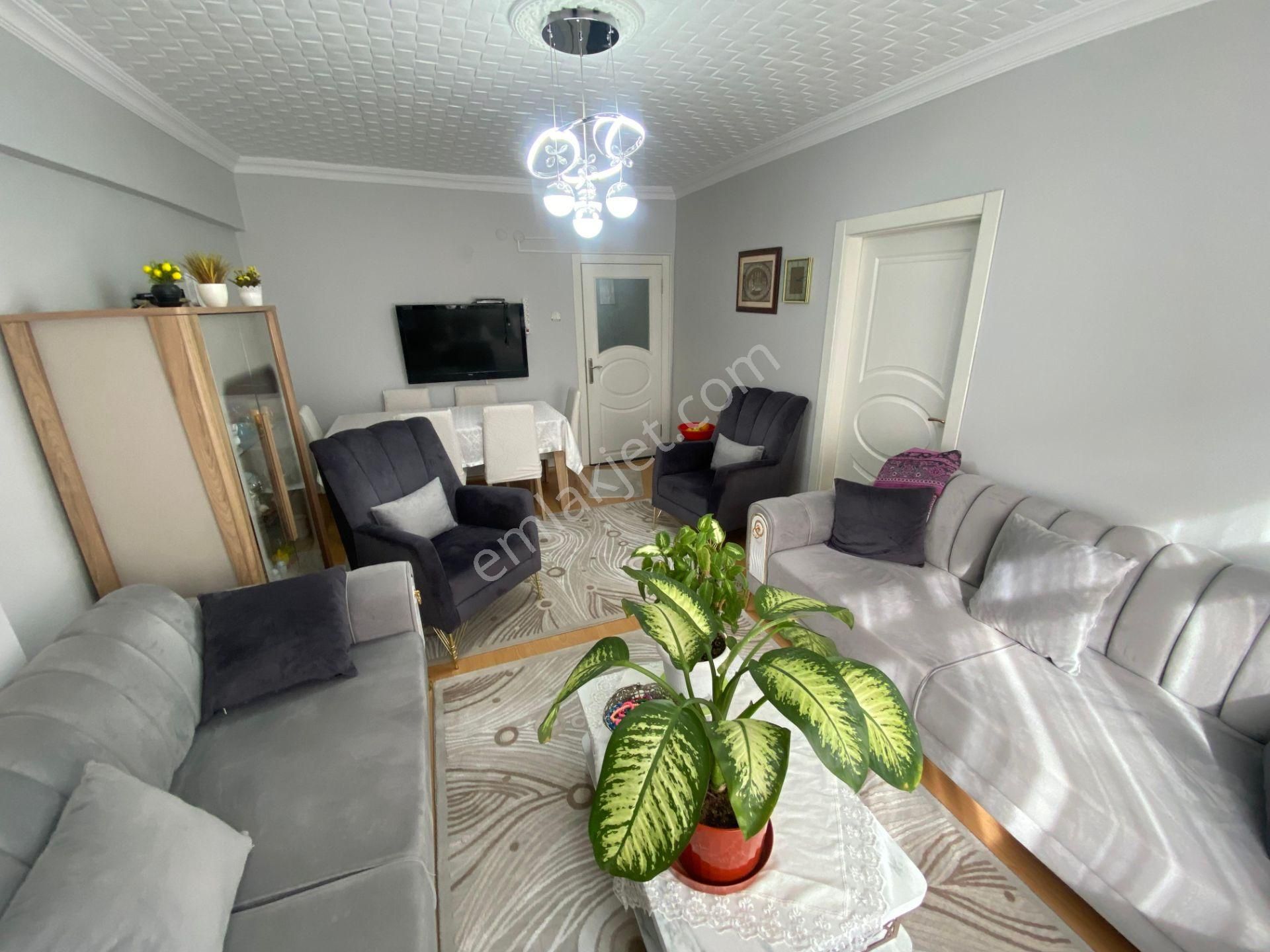 Plvne Mahallesinde 3+1 Katta Yapılı Fırsat Daire - Görsel 9