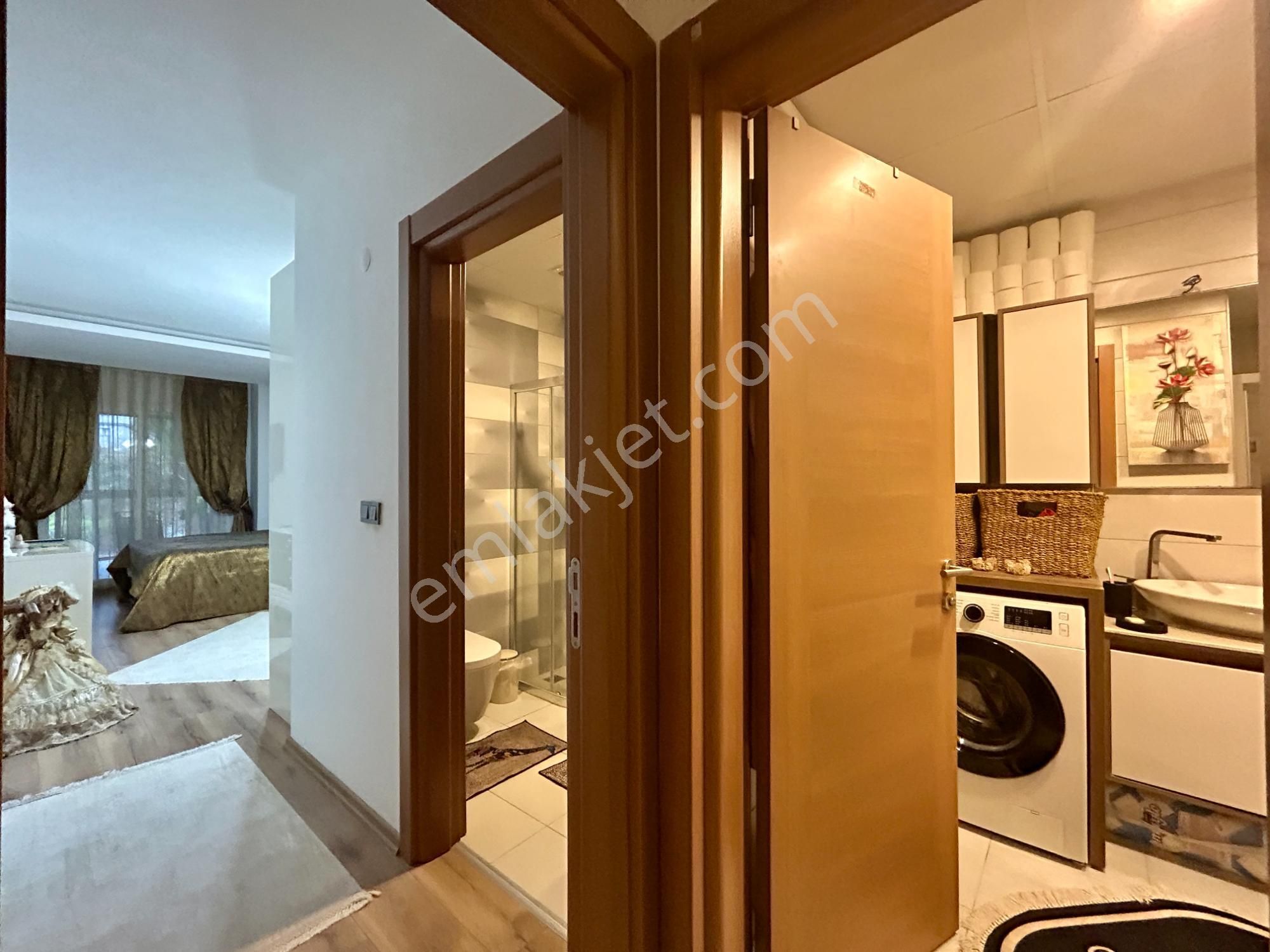 Kuşadası’nda Sitedeki Tek Bahçeli 2. Kat – 175 M² Prestıjlı Yaşam - Görsel 21