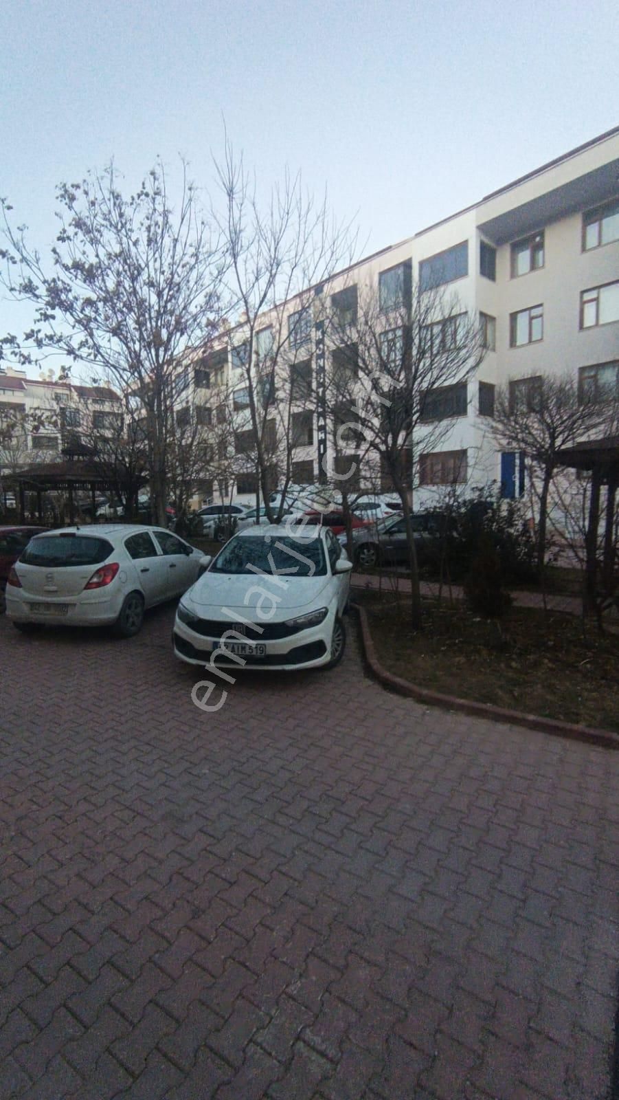 Kosova Mh İstanbul Yoluna Yakın 1+1 Eşyalı Kiralık Daire
