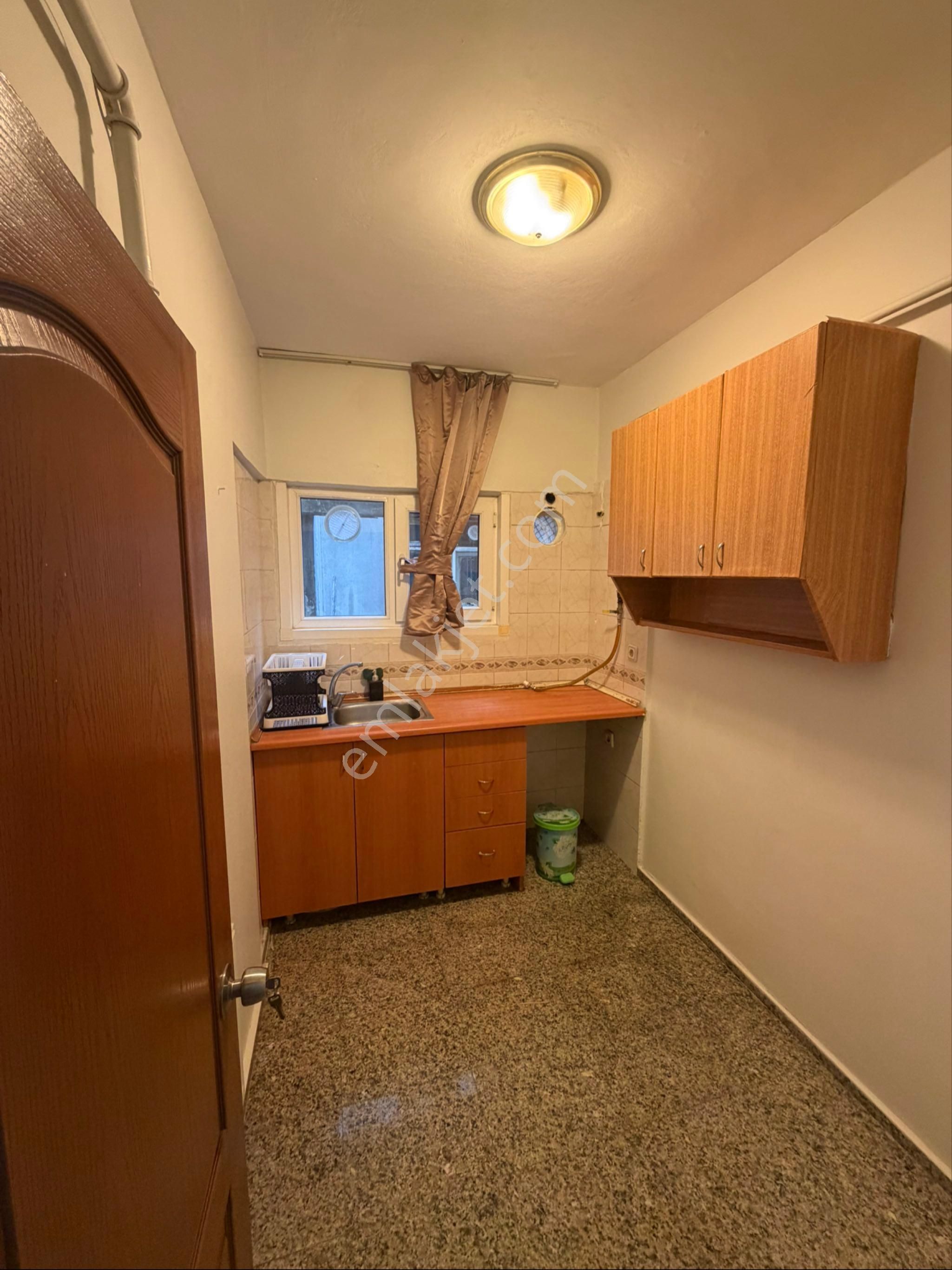 Kadıköyde Çarşıya 2 Dakika Uzaklıkta İçi Temiz Daire - Görsel 8