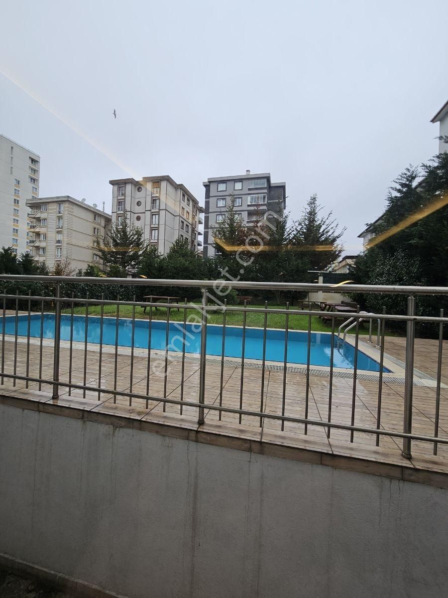 Şerifali'de Butik Sit. İçinde Havuzlu Bahçe Kullanımlı 4+1 - Görsel 18