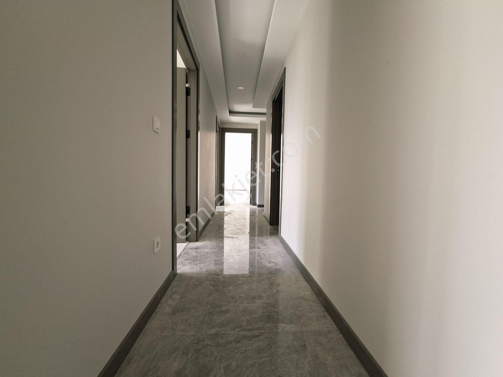 Ümraniye Şerifali'de Kiralık 3+1 Sıfır Daire - Görsel 7