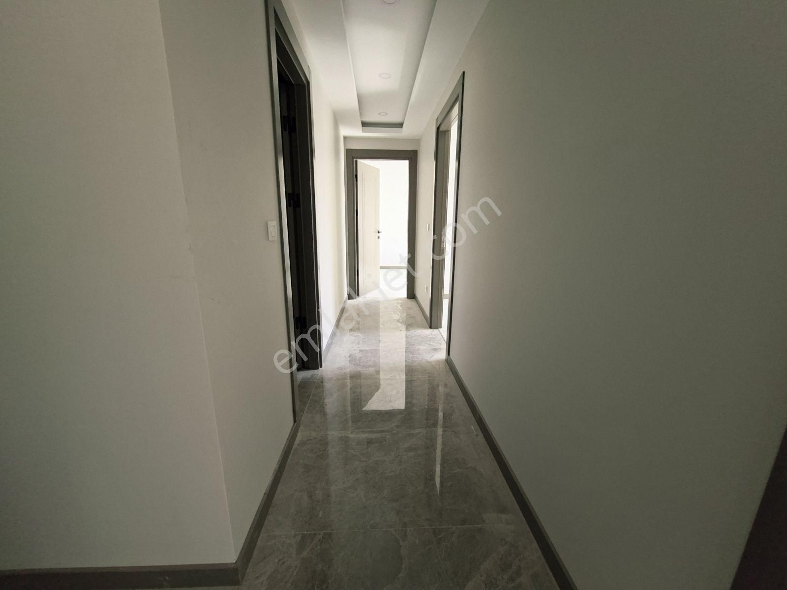 Ümraniye Şerifali'de Kiralık 3+1 Sıfır Daire - Görsel 4