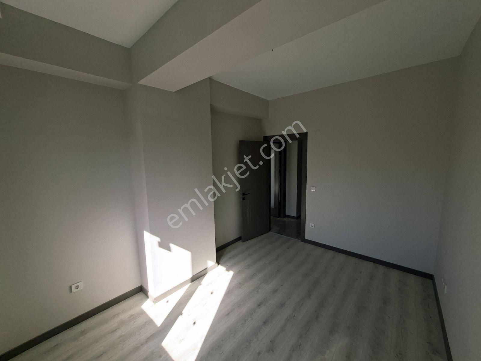 Ümraniye Şerifali'de Kiralık 3+1 Sıfır Daire - Görsel 12