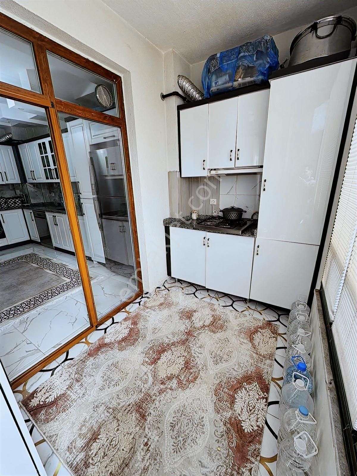 Acilll Satılık Alpaslanda 4+1 Ebeveyn Banyolu Kilerli Daire - Görsel 21