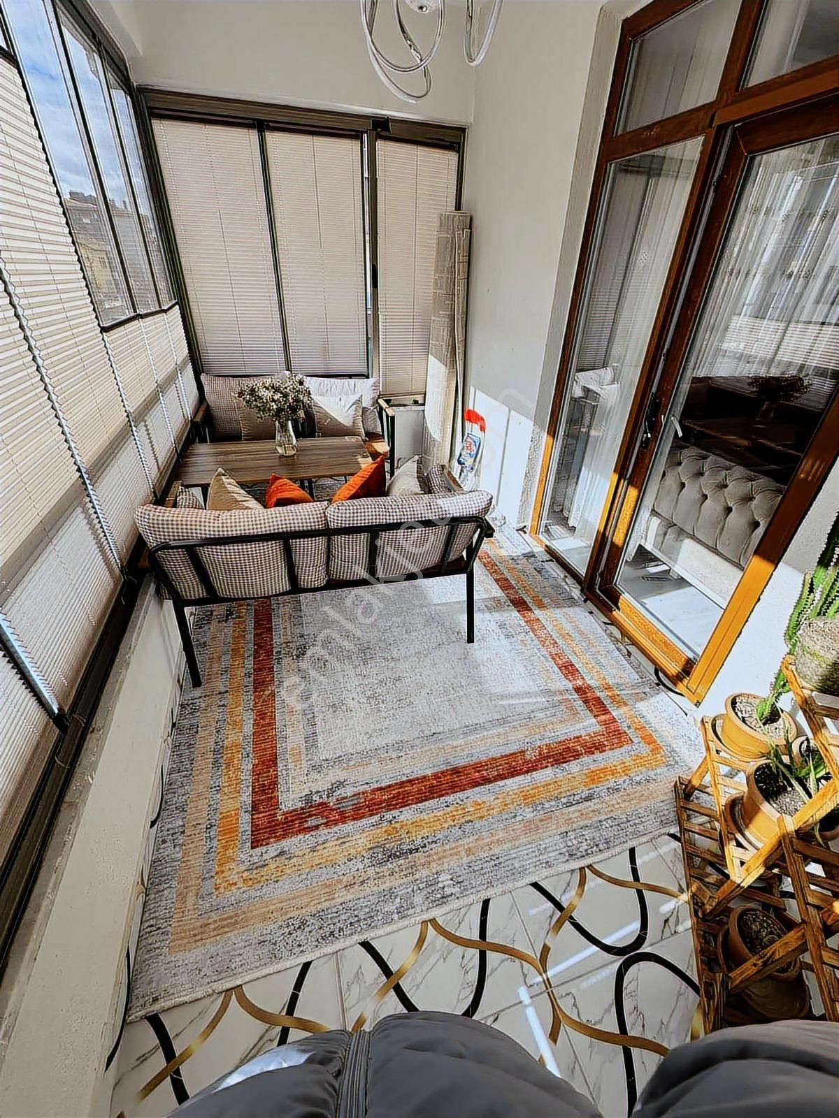 Acilll Satılık Alpaslanda 4+1 Ebeveyn Banyolu Kilerli Daire - Görsel 24