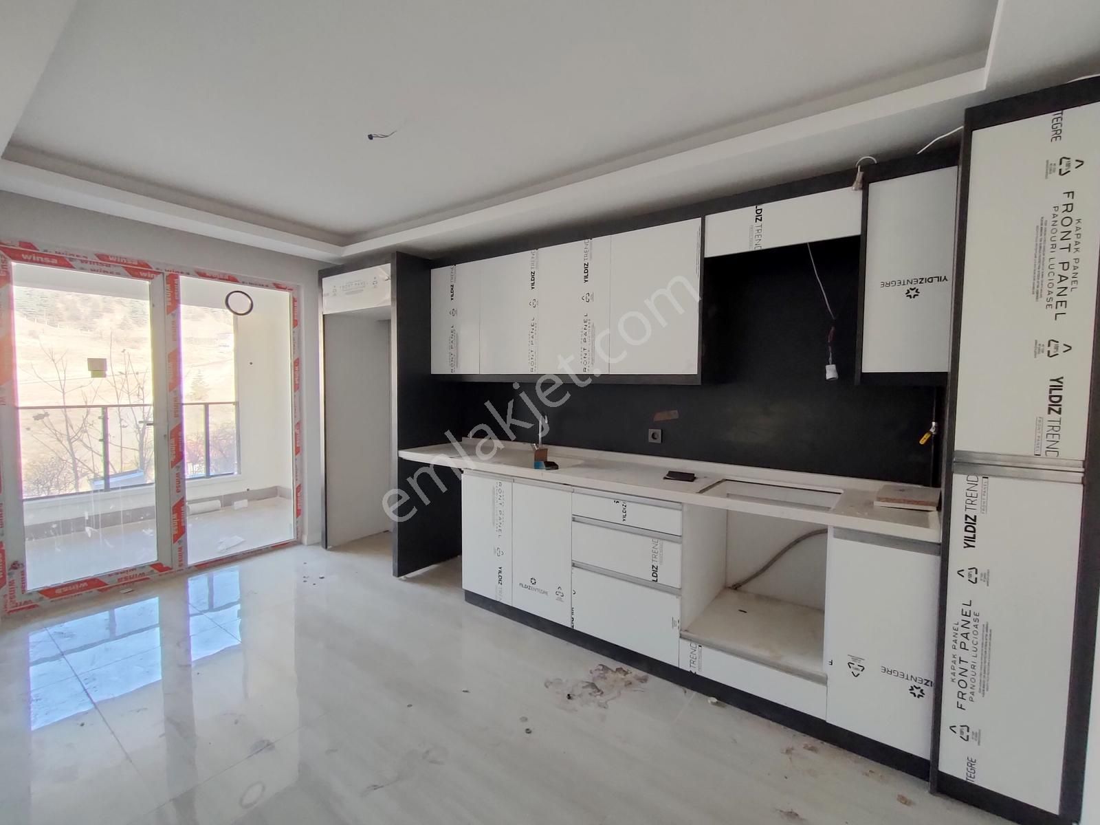 Doğantepe'de, 3+1, 1. Katta, Sıfır, Manzaralı, Kiralık Daire!