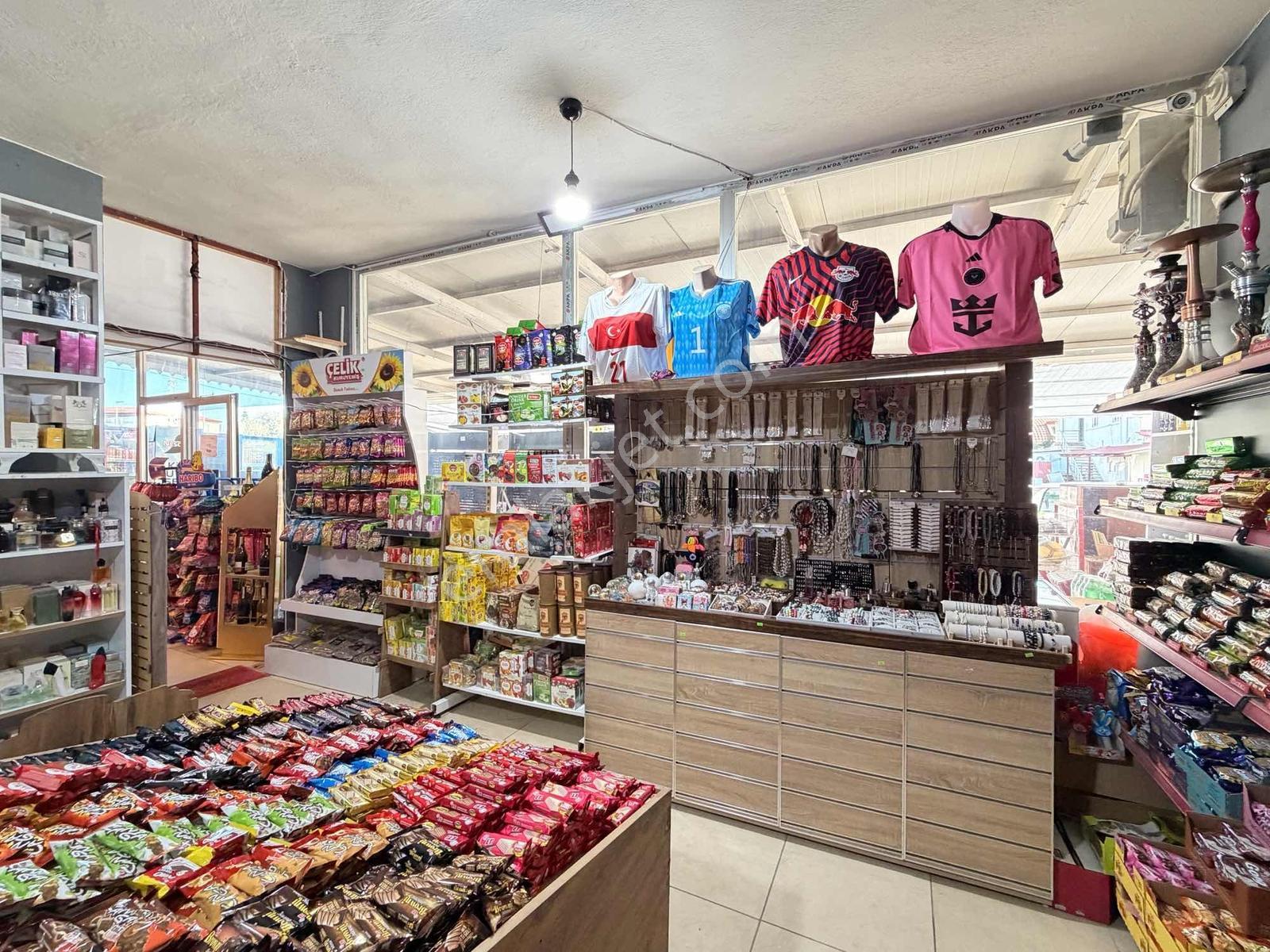 Manavgat Evrenseki Çolaklı Kavşağında Cadde Üzeri Devren Market - Görsel 10