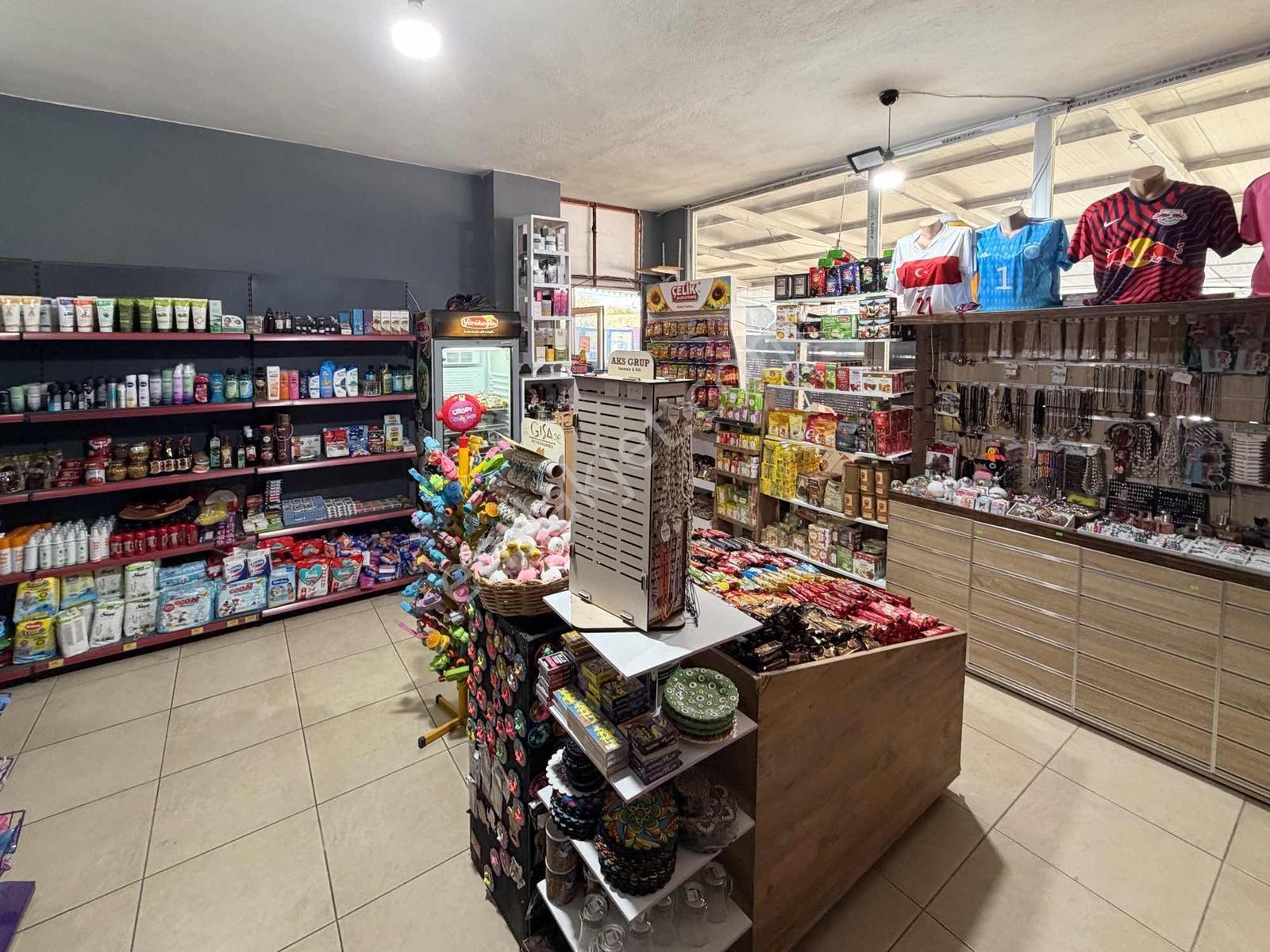Manavgat Evrenseki Çolaklı Kavşağında Cadde Üzeri Devren Market - Görsel 7