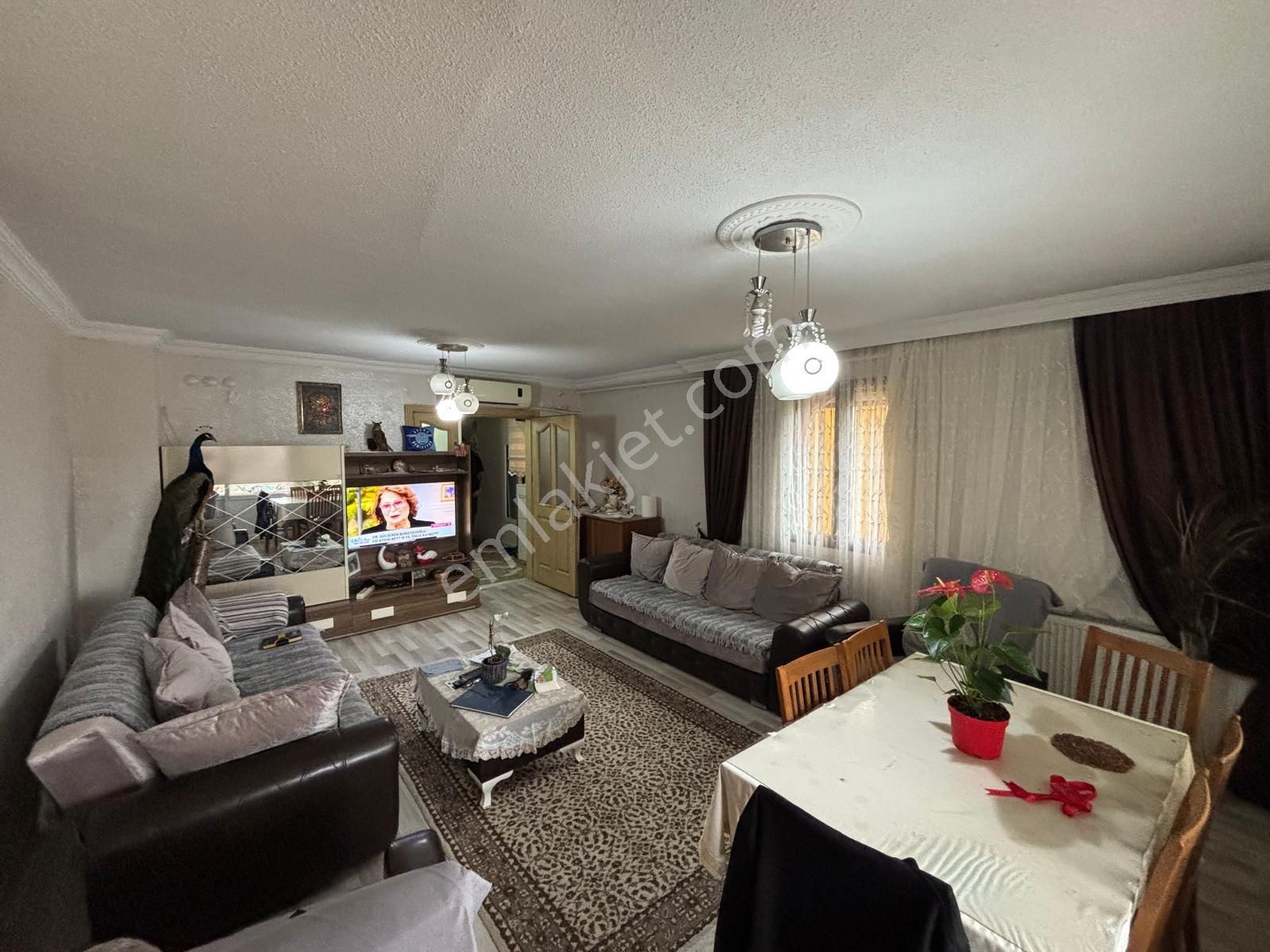 Yüzüncü Yıl Ptt Civ. Açık Ceph. Cadde Üzeri Kombili Caip Daire - Görsel 4