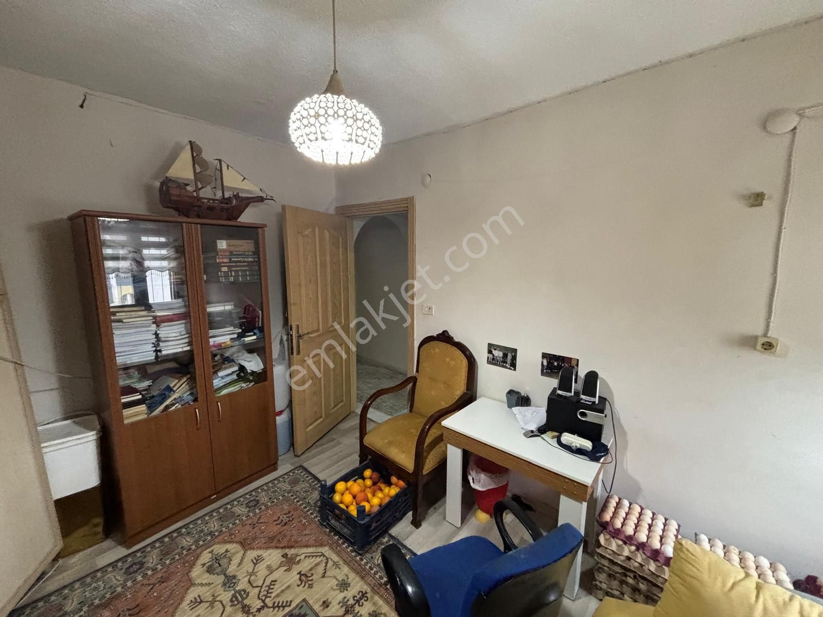 Yüzüncü Yıl Ptt Civ. Açık Ceph. Cadde Üzeri Kombili Caip Daire - Görsel 12