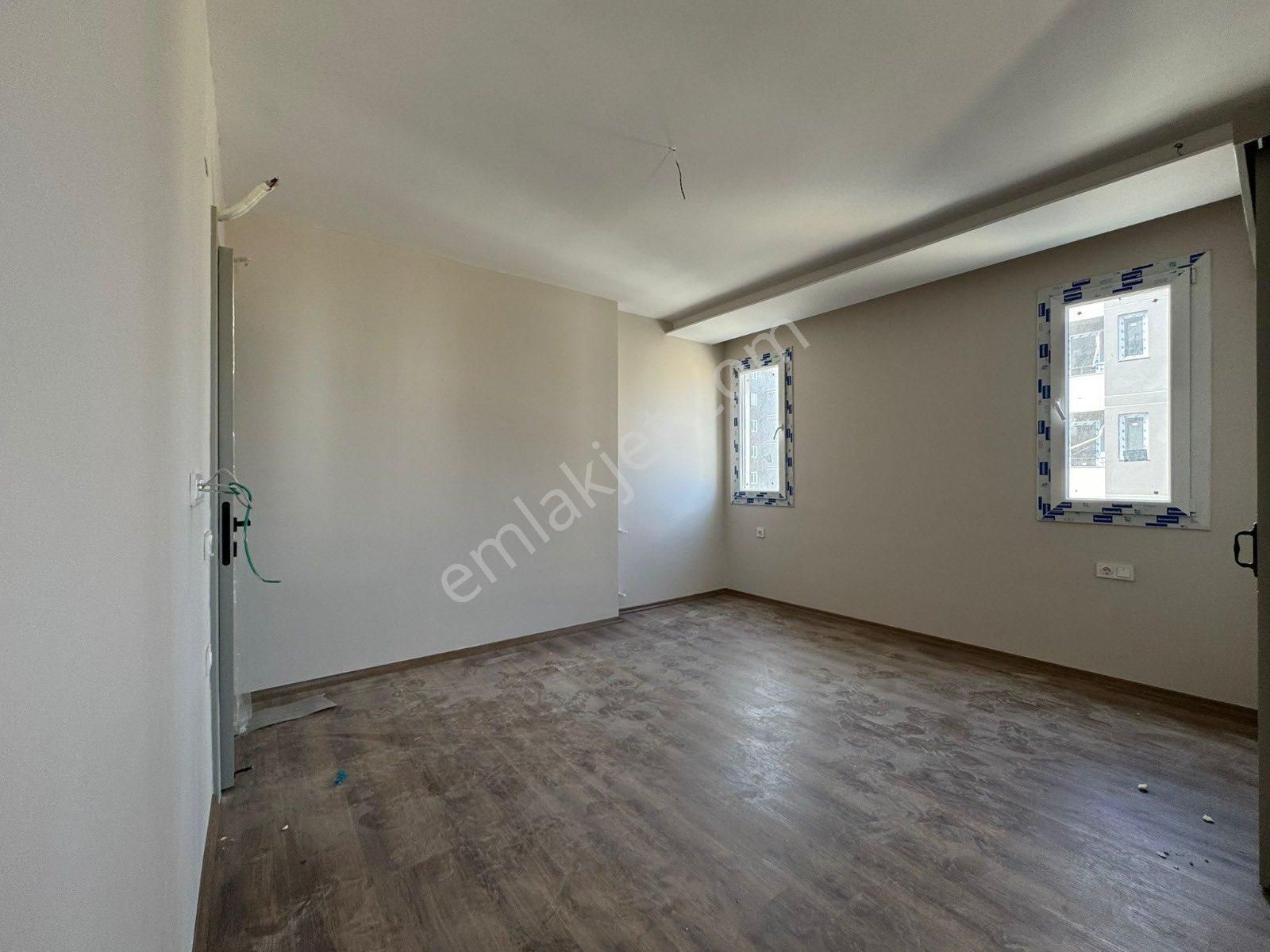 Kabasakal’da 7/24 Güvenlikli, Geniş Peyzajlı Sitede Full Donanımlı 2+1 Fırsat Daıre - Görsel 27