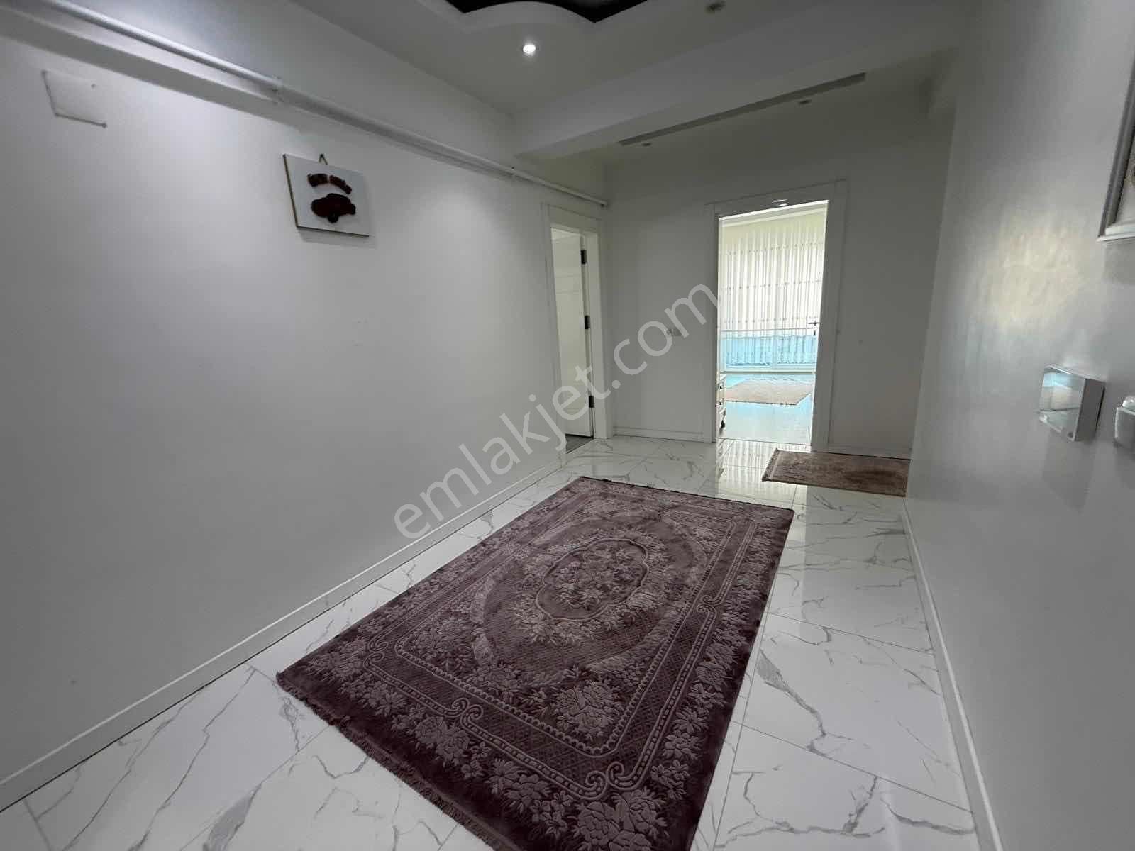 Yağmur Emlak'tan Özel Yapım Panoramik Manazaralı 3+1 Daire - Görsel 21