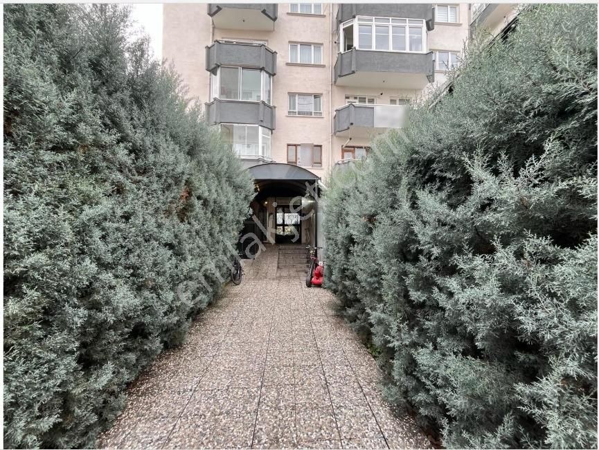 Bess'den Vişnelik Mah.atatürk Blv. Cadde Üzeri Kiralık 2+1 Daire - Görsel 18