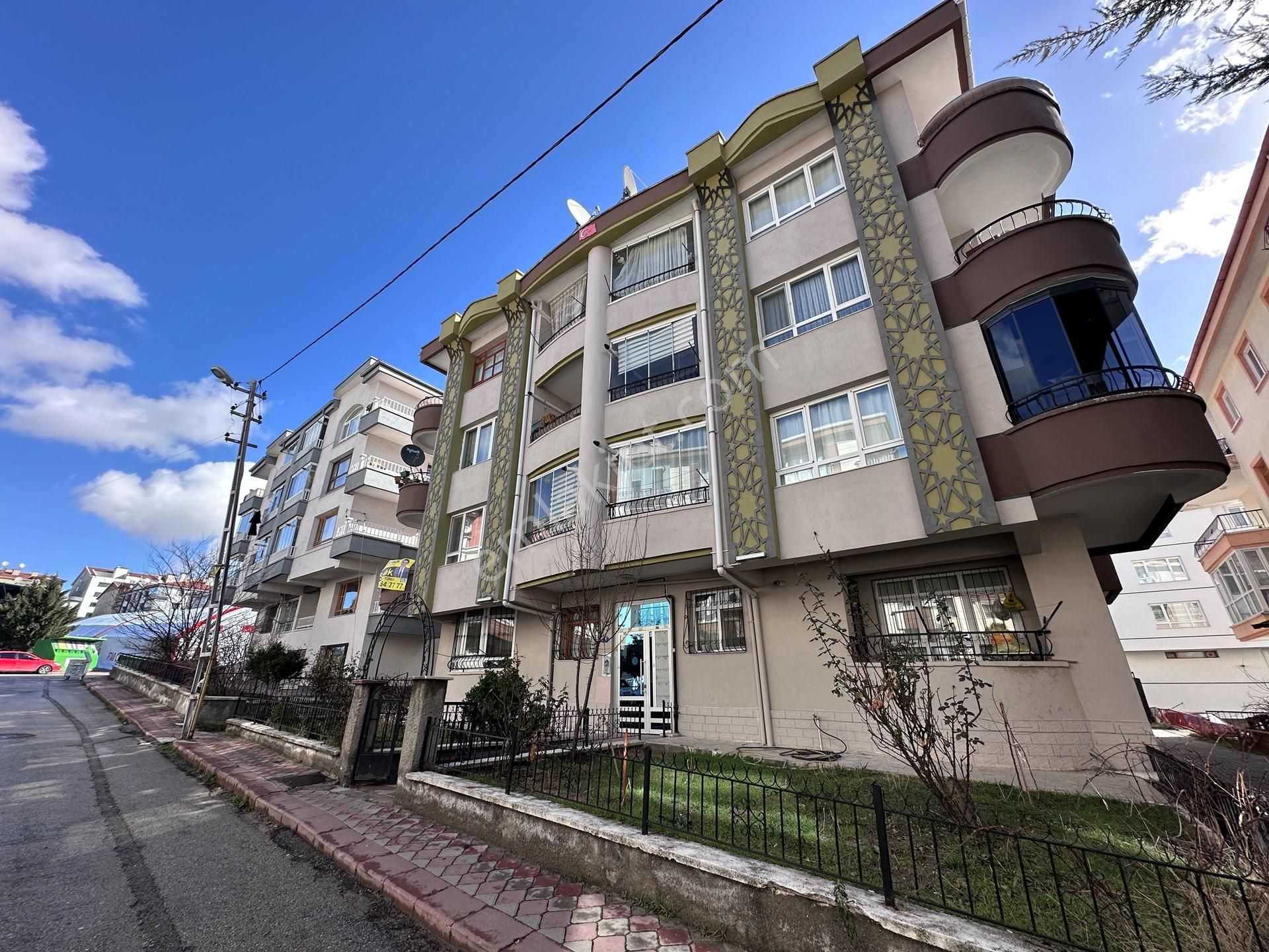 Ataparkta 3+1 Katta Merkezi Lokasyonda Bağımsız Daire - Görsel 32