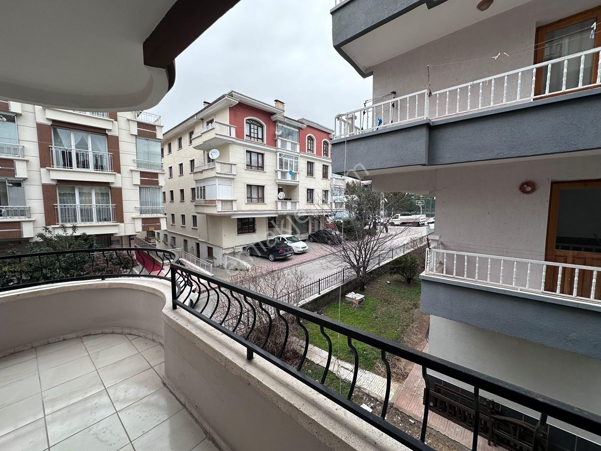 Ataparkta 3+1 Katta Merkezi Lokasyonda Bağımsız Daire - Görsel 28