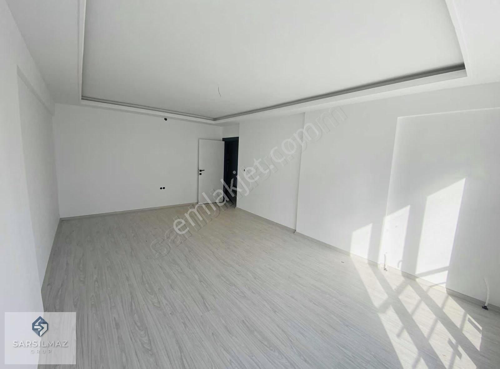 Sarsılmaz Grup Orta Kat Asansörlü Kapalı Garaj 3+1 Daire - Görsel 8