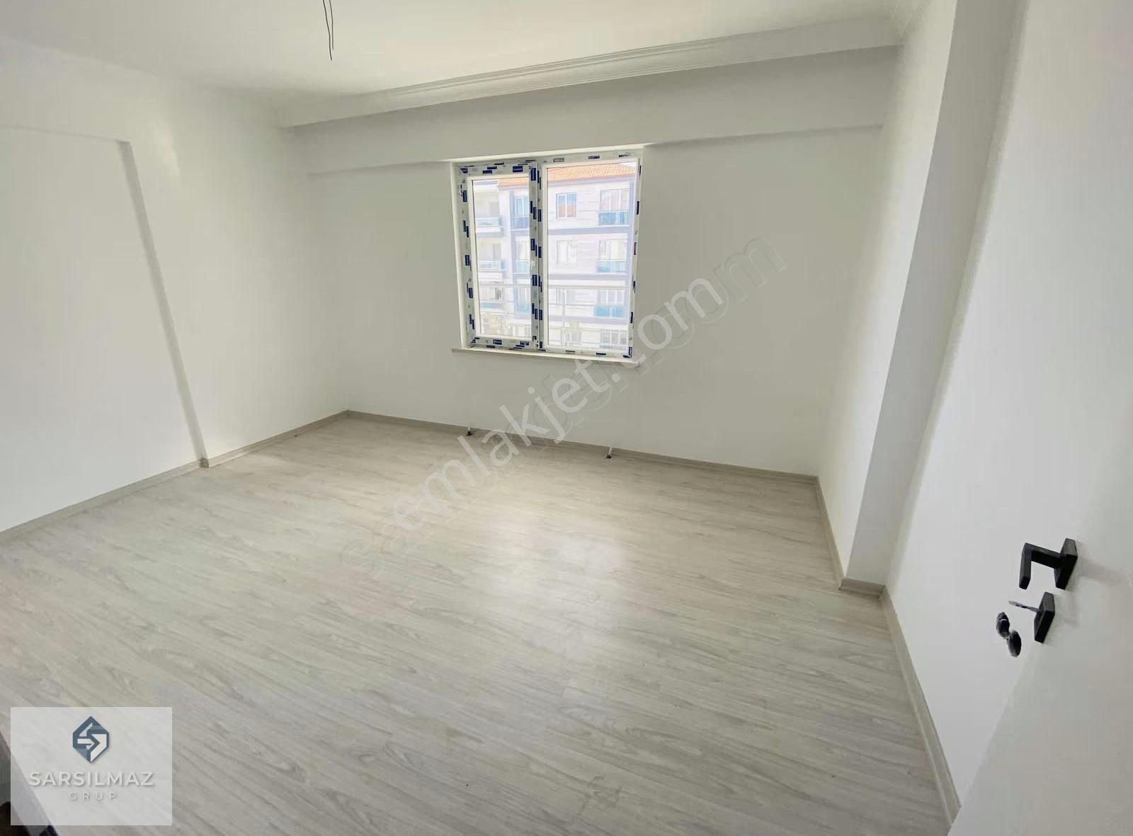 Sarsılmaz Grup Orta Kat Asansörlü Kapalı Garaj 3+1 Daire - Görsel 12