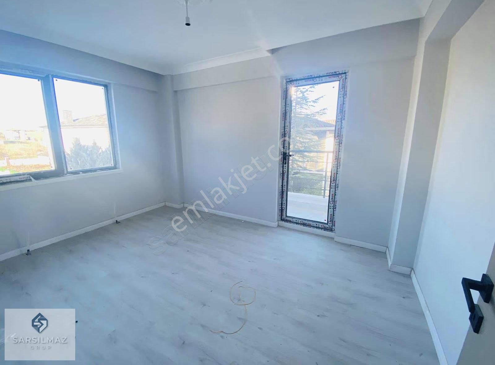 Sarsılmaz Grup Orta Kat Sıfır 3+1 Köşebaşı Kombi Petek Takılı - Görsel 10