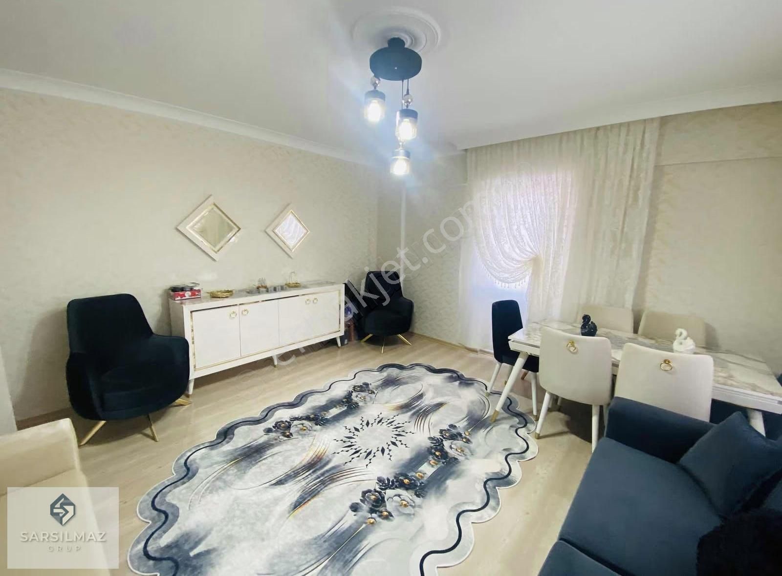 Sarsılmaz Grup Orta Kat Asansörlü İskanlı 3+1 Daire
