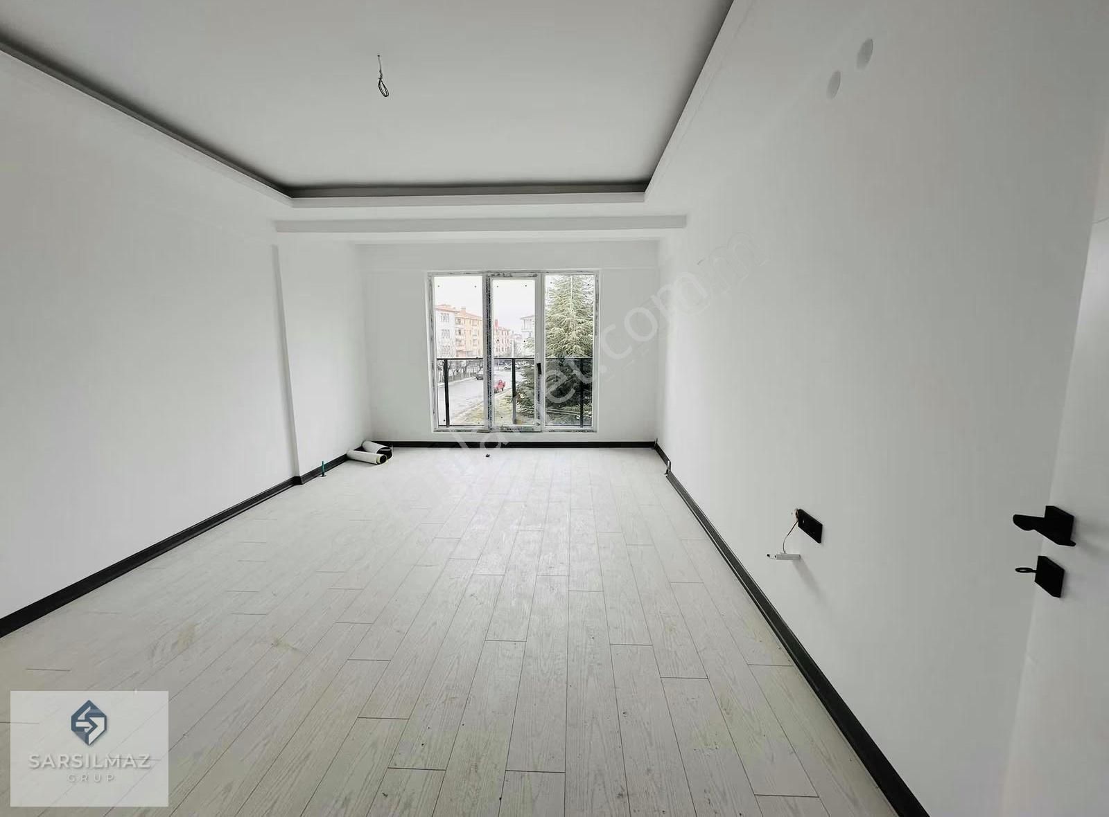 Sarsılmaz'dan Yıldırım Mah. 3+1 Okullar Bölgesinde Fırsat Daire - Görsel 23