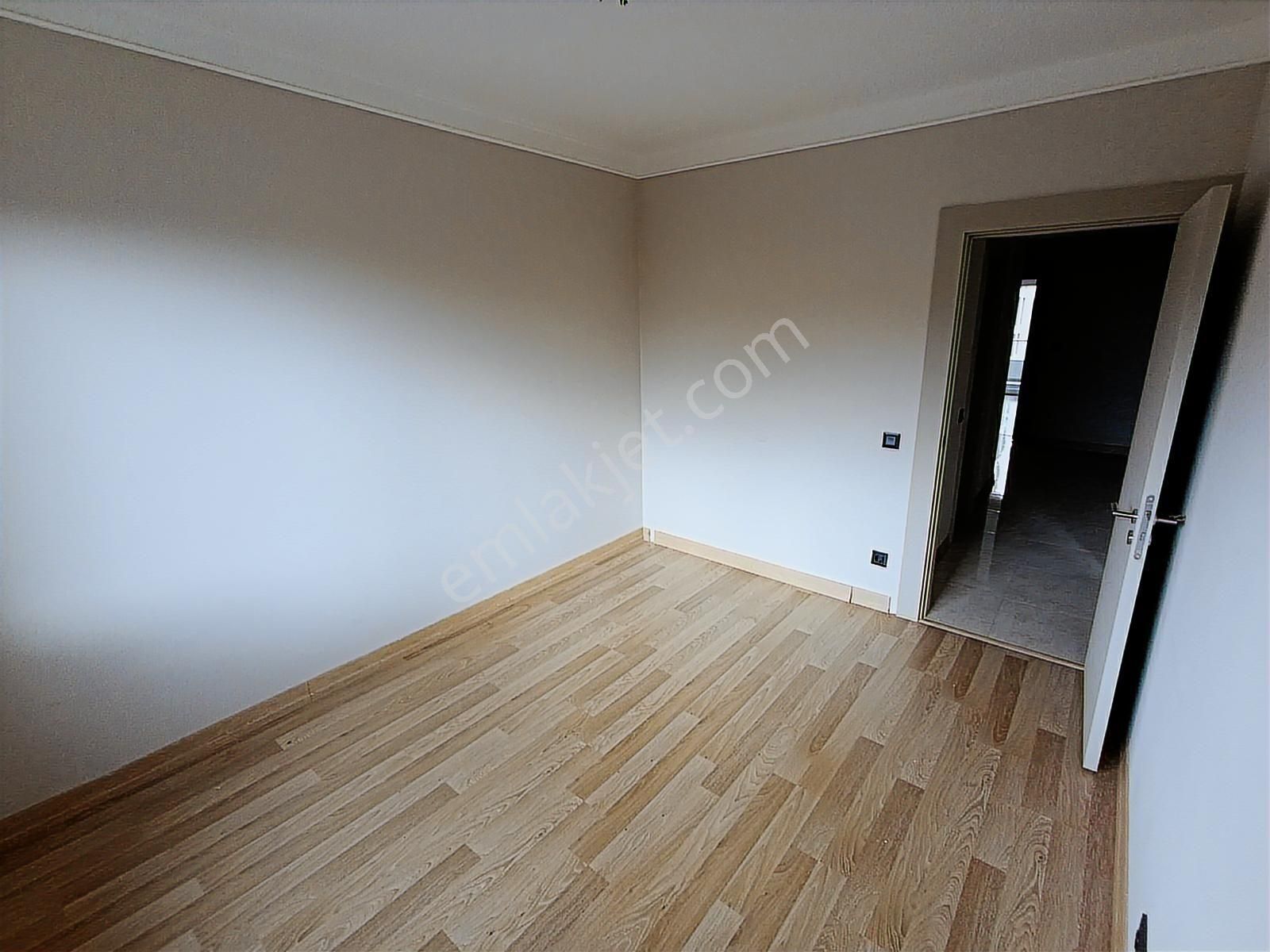 Blokyapı'dan Evorada 175 M2 Ebeveyn Banyolu 3,5+1 Arakat Kiralık - Görsel 12