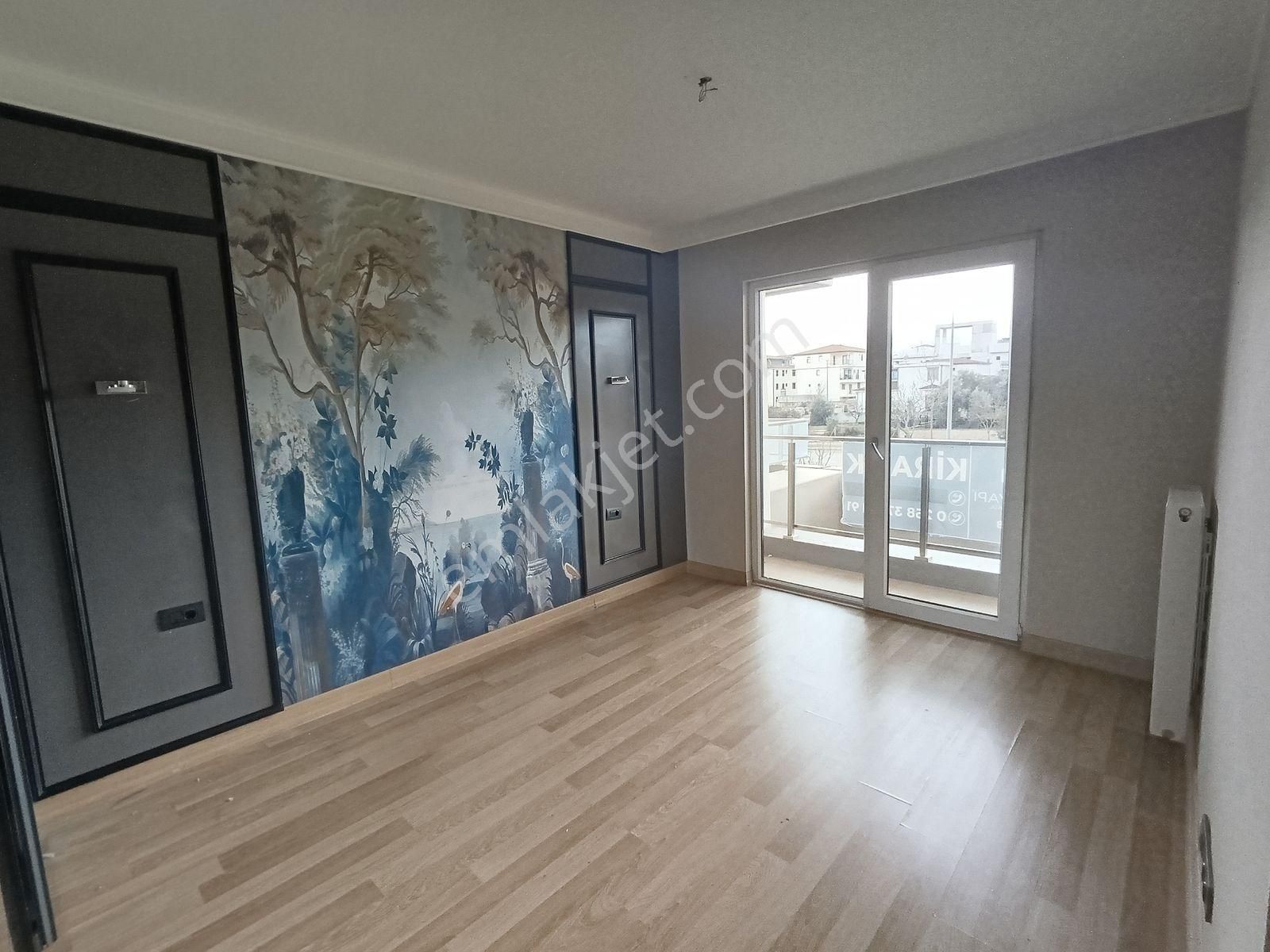 Blokyapı'dan Evorada 175 M2 Ebeveyn Banyolu 3,5+1 Arakat Kiralık - Görsel 8