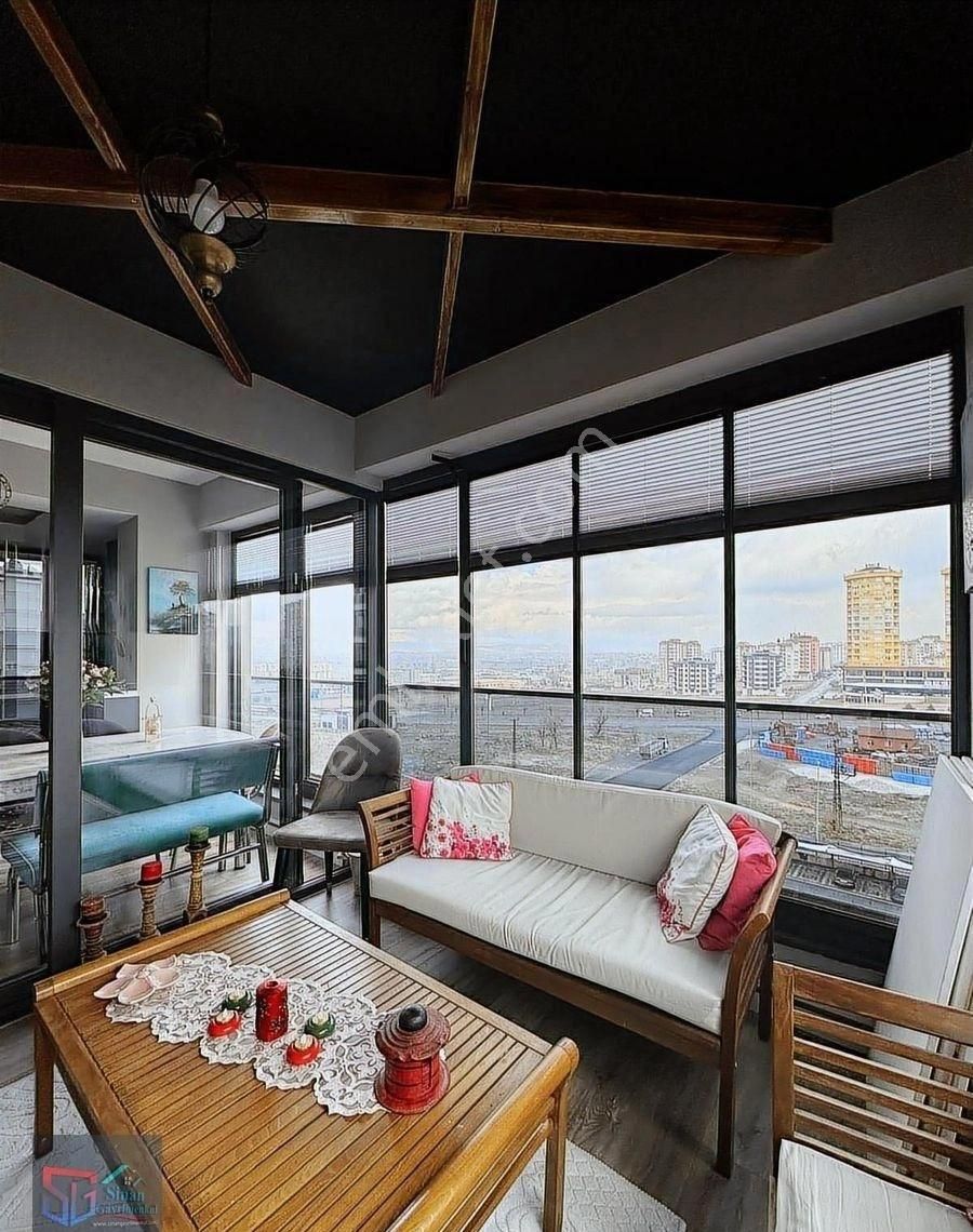 Floranka 4.5+1 Acil Satılık Lüks Daire - Görsel 9