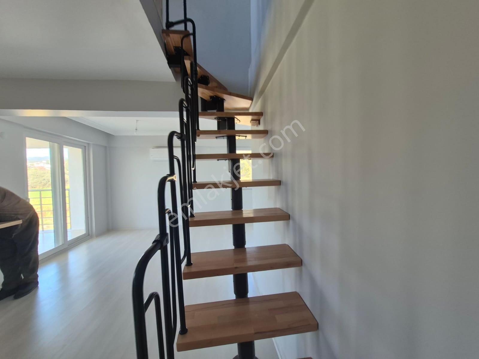 Goldhouse Dan Satılık Karaçulhada Nezih Site İçerisinde Satılık Dubleks Daire - Görsel 5