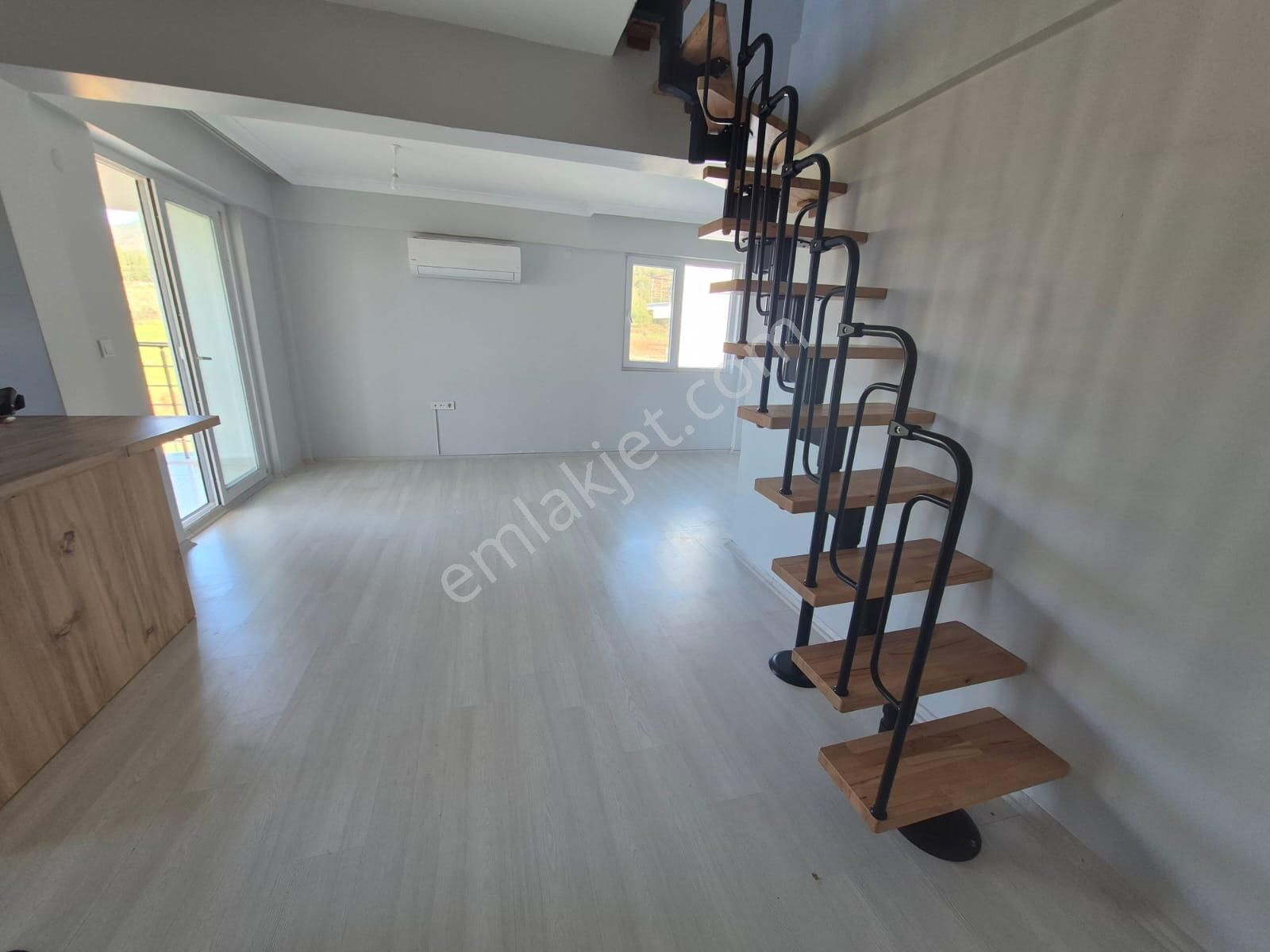 Goldhouse Dan Satılık Karaçulhada Nezih Site İçerisinde Satılık Dubleks Daire - Görsel 3