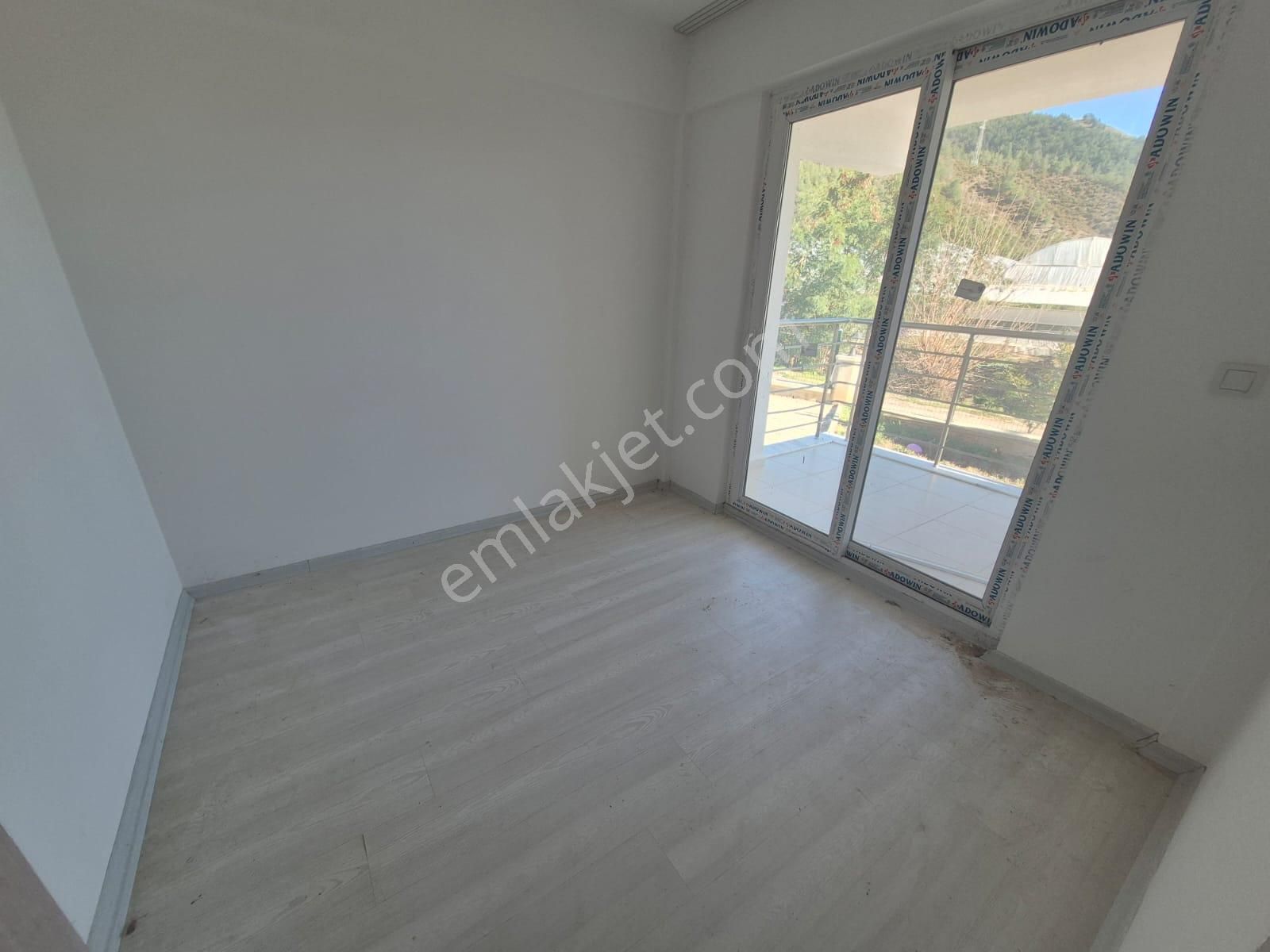 Goldhouse Dan Satılık Karaçulhada Nezih Site İçerisinde Satılık Dubleks Daire - Görsel 9