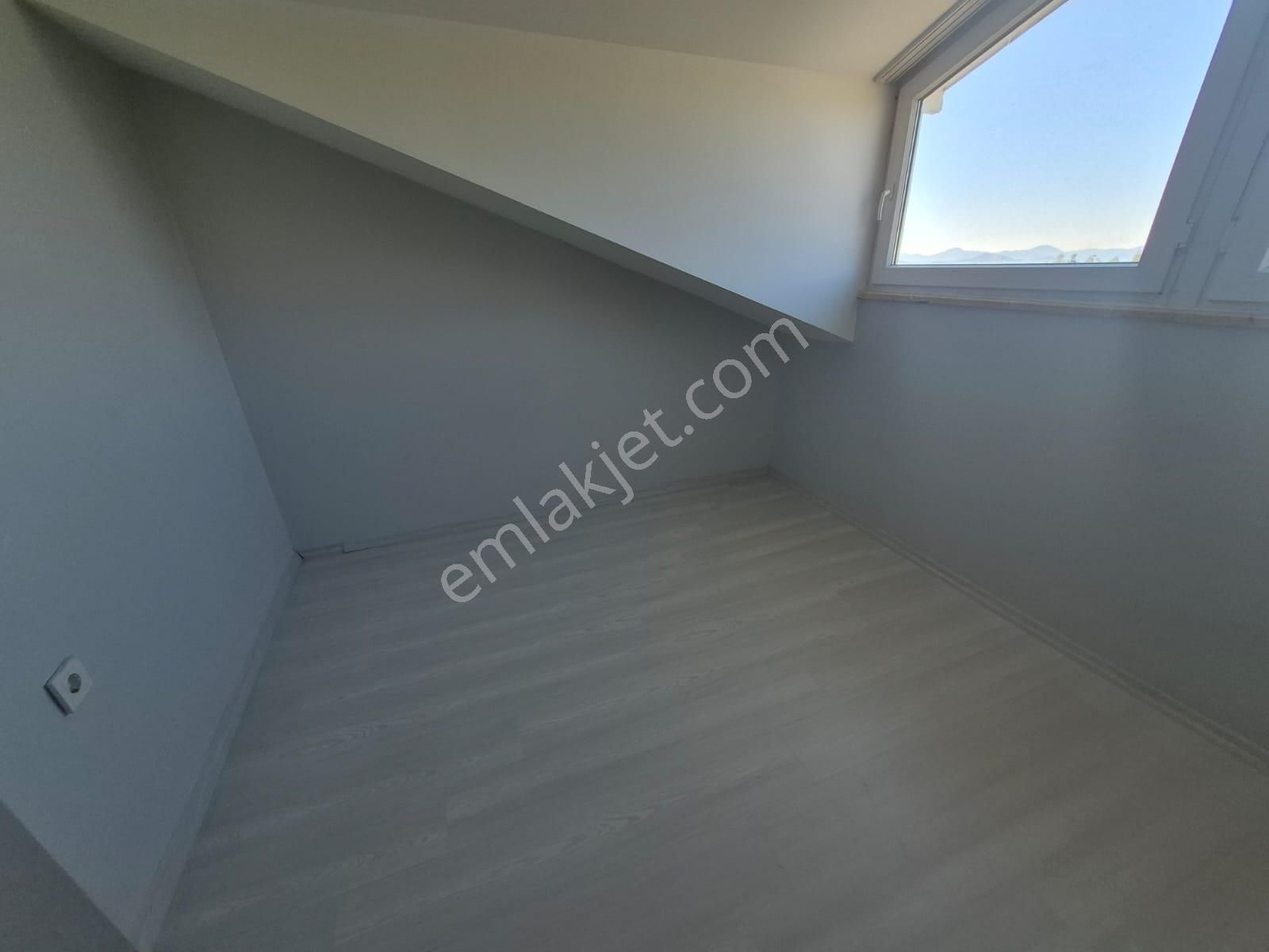 Goldhouse Dan Satılık Karaçulhada Nezih Site İçerisinde Satılık Dubleks Daire - Görsel 25