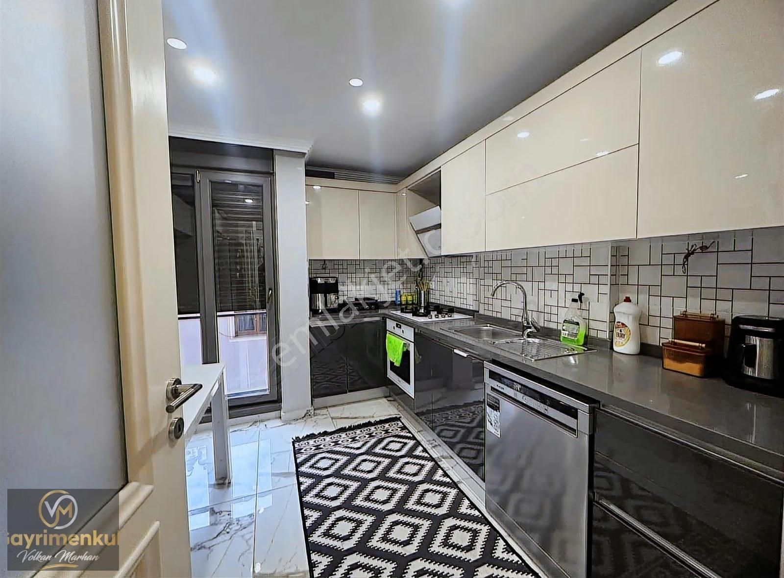 Müstakil Aile Apartmanı | 3,5+1 | Kış Bahçeli | Otoparklı - Görsel 34