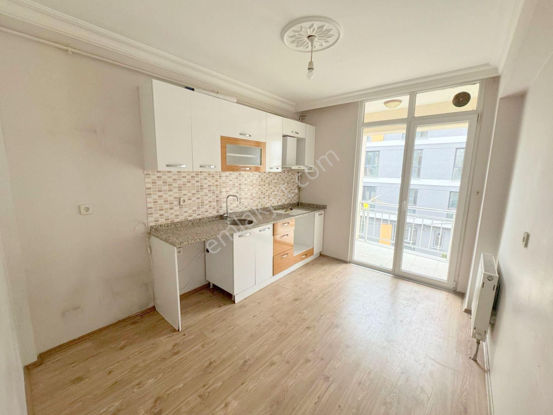 Mertcan'dan Cadde 2dk Metro 7dk İskanlı Balkonlu Fırsat 3+1 - Görsel 11