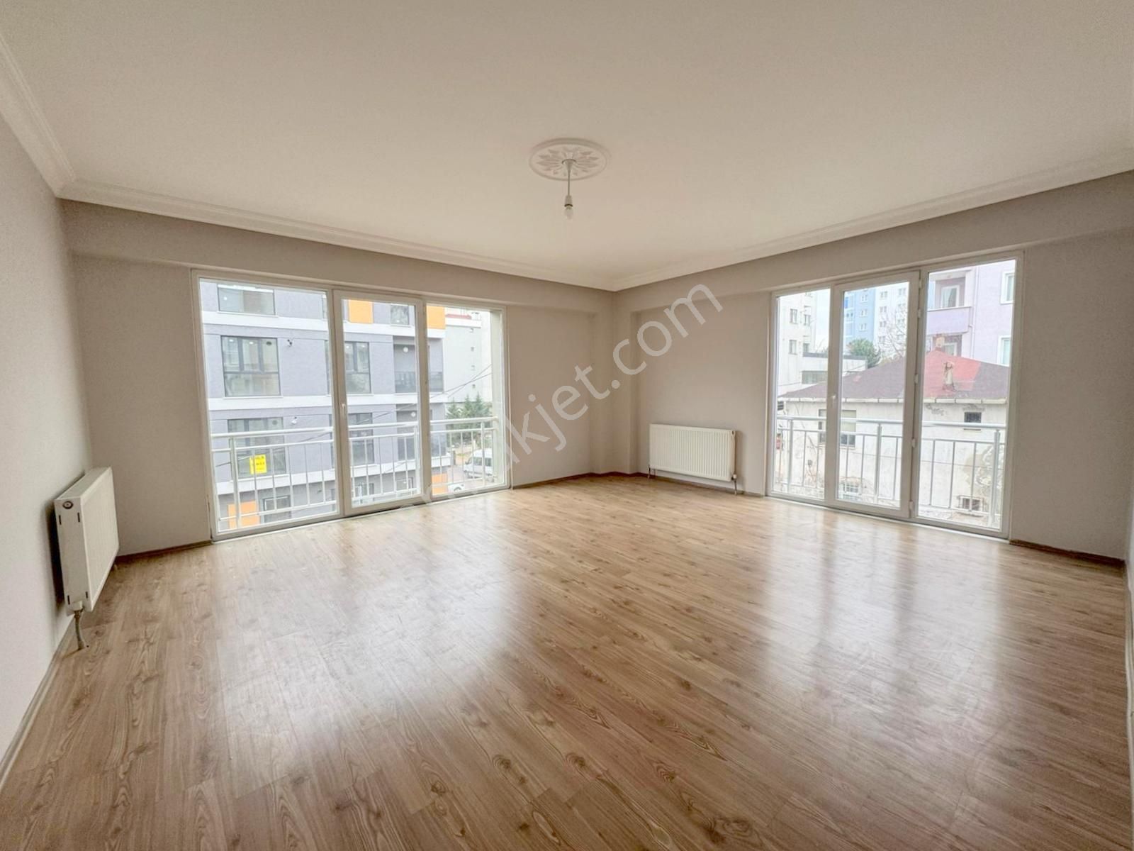 Mertcan'dan Cadde 2dk Metro 7dk İskanlı Balkonlu Fırsat 3+1 - Görsel 8