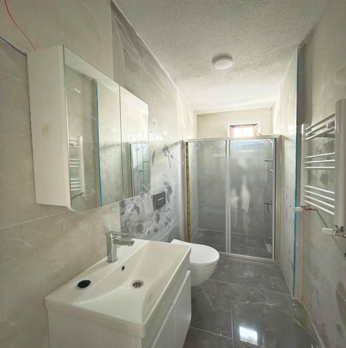 Kod 5311 Çamlık Mah. Metroya Yürüme Mesafesinde Arakat 1+1 Daire - Görsel 3