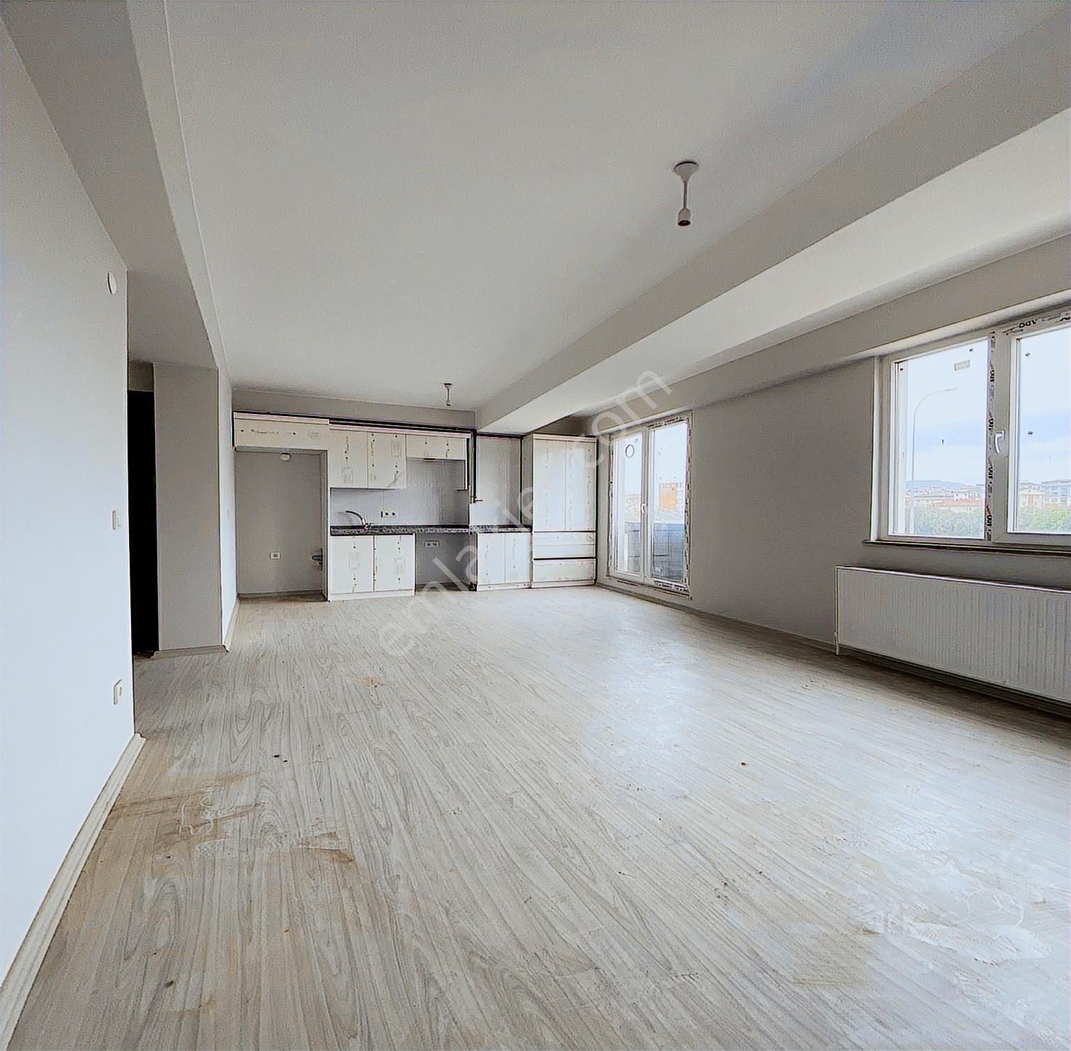 Kod 2172 Şile Otobanına Cephe Geniş Ara Kat 1+1 Kiralık - Görsel 8