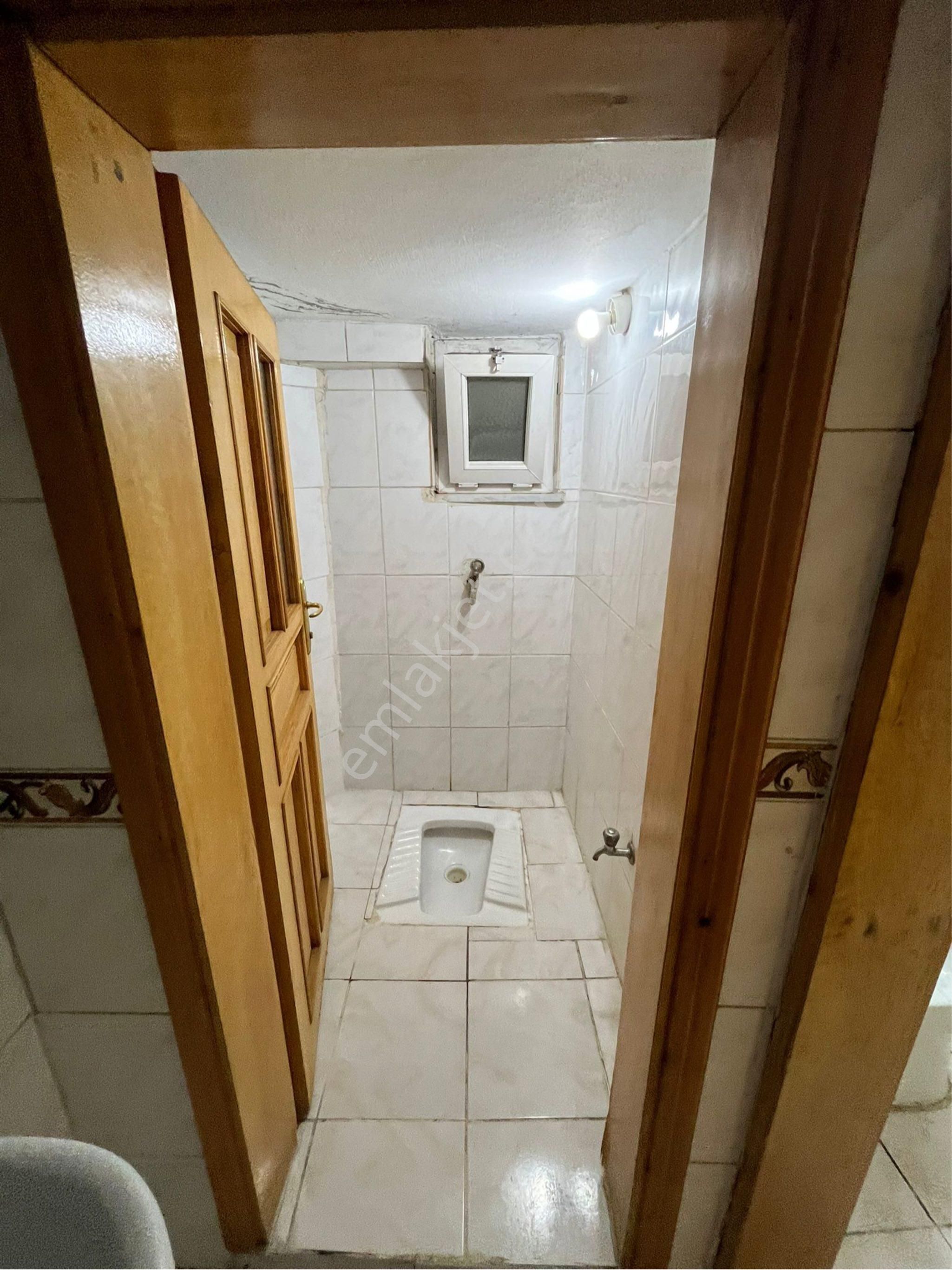 Mahmutbey Halkalı Caddesine Yakın Kiralık 100 M2 Daire 3+1 - Görsel 6